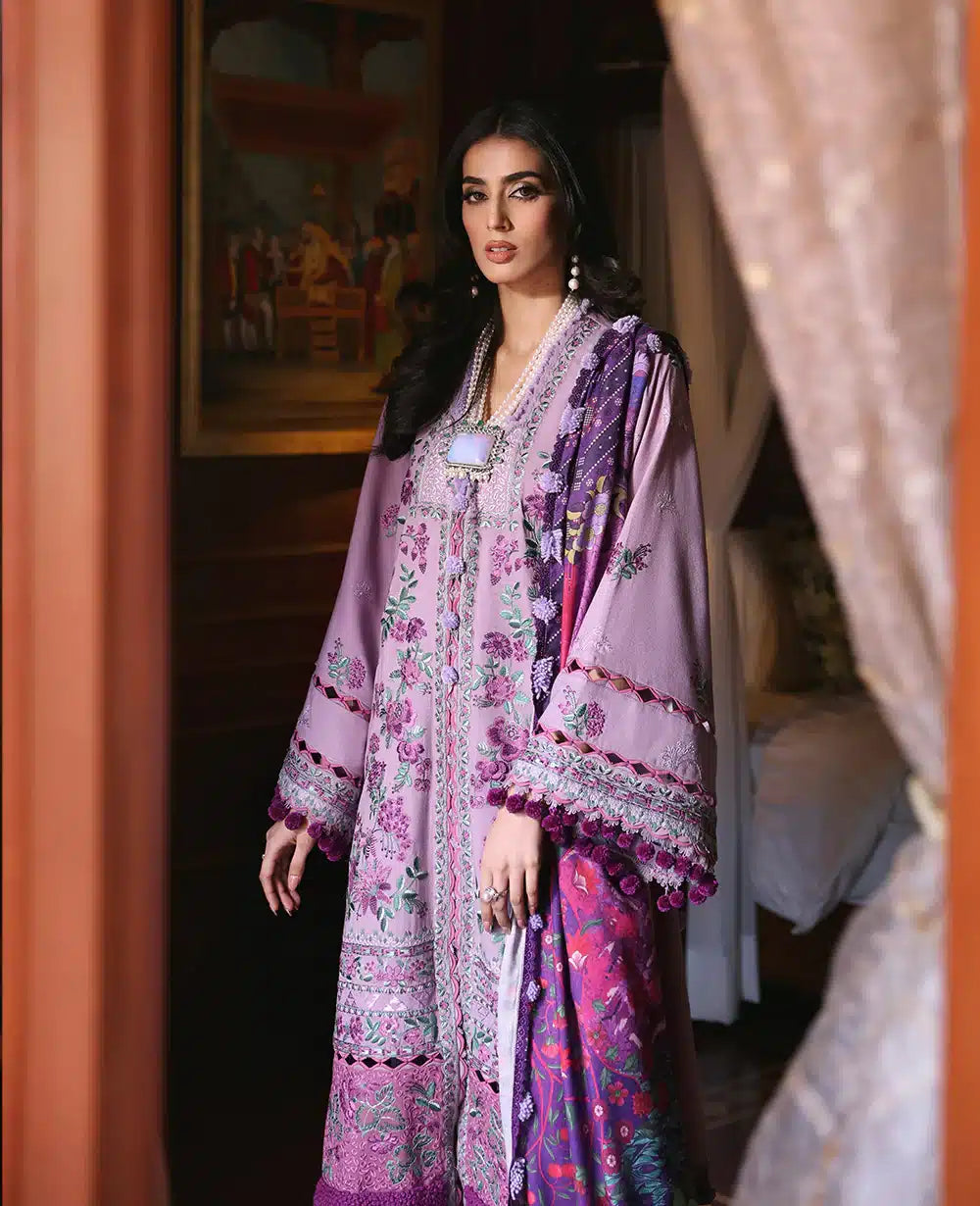 Republic Womenswear | Noemei Luxury Shawl 23 | NWU23-D7-A - House Of Hania