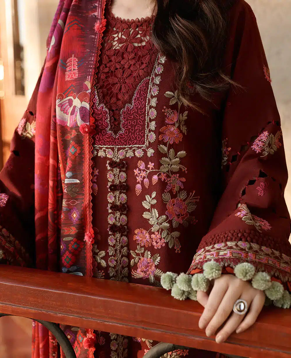 Republic Womenswear | Noemei Luxury Shawl 23 | NWU23-D7-B - House Of Hania
