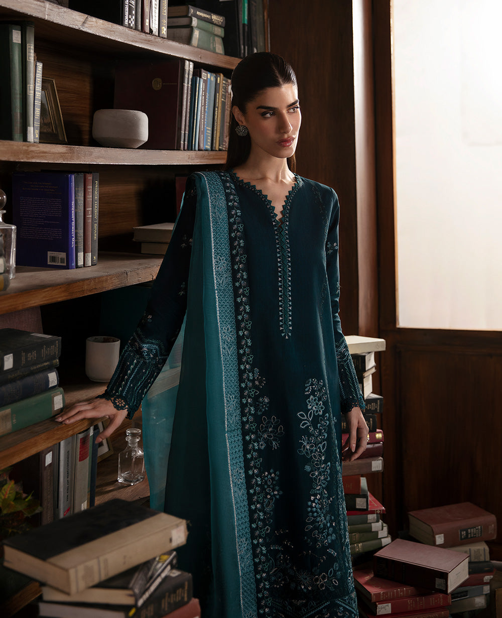 Republic Womenswear | Premium Pret 25 | RPP-03 (Coeur) - House Of Hania