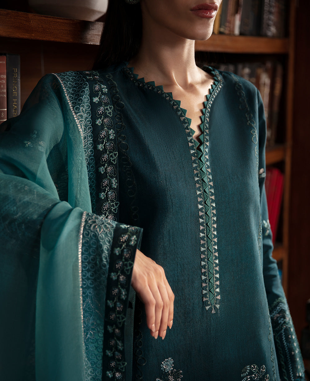 Republic Womenswear | Premium Pret 25 | RPP-03 (Coeur) - House Of Hania
