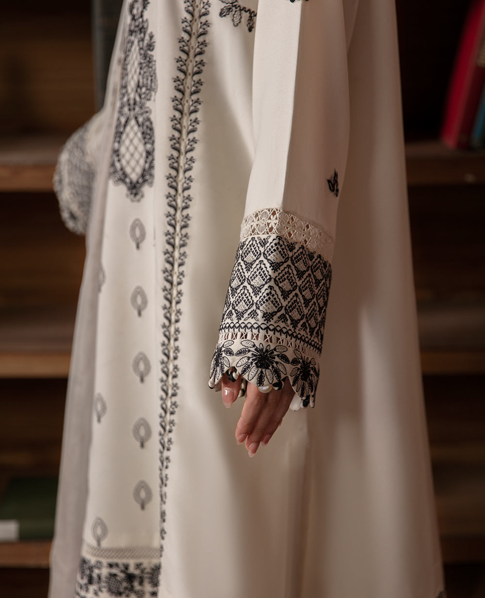 Republic Womenswear | Premium Pret 25 | RPP-07 (Gigi) - House Of Hania