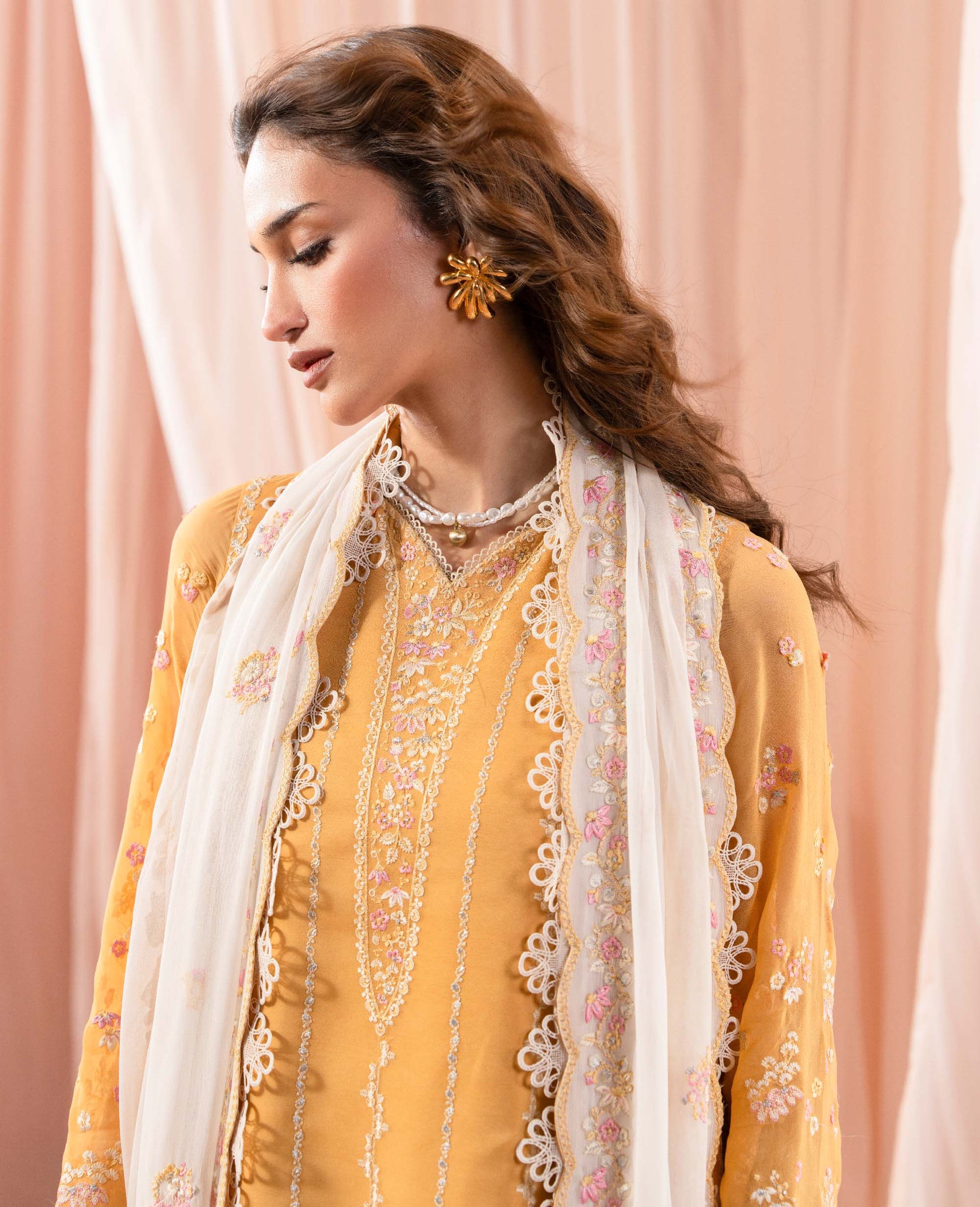 Republic Womenswear | RPP Vol 2 25 | Amber - House Of Hania