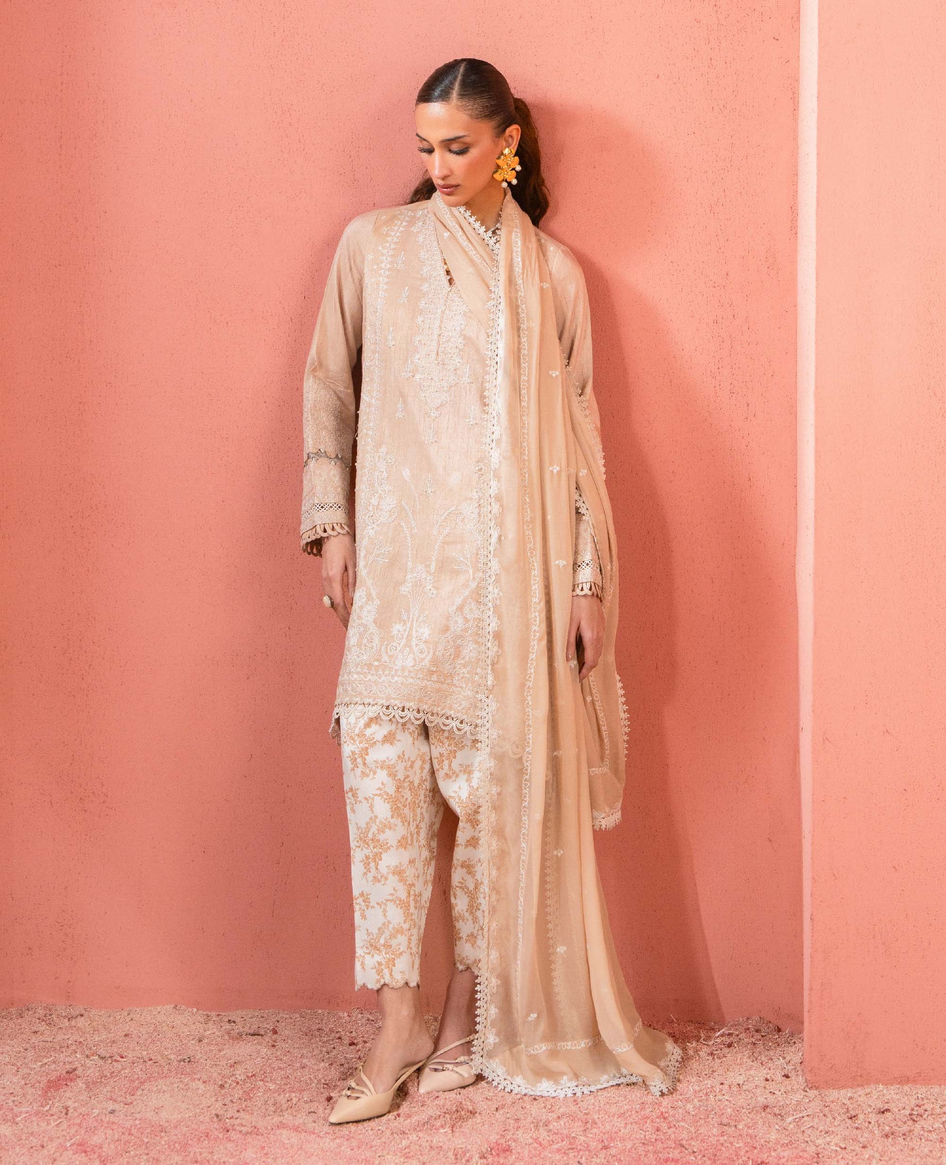 Republic Womenswear | RPP Vol 2 25 | Bare - House Of Hania