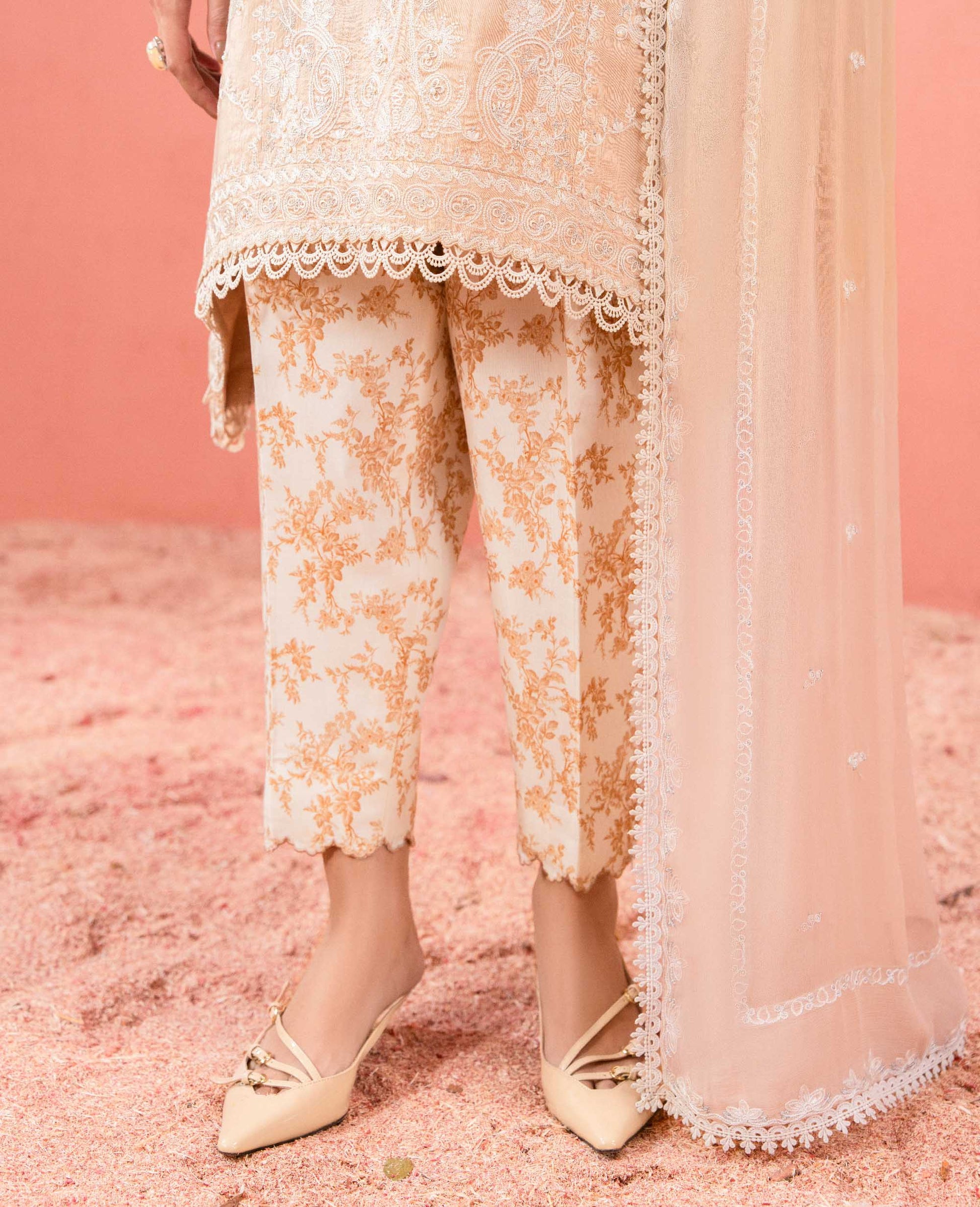 Republic Womenswear | RPP Vol 2 25 | Bare - House Of Hania