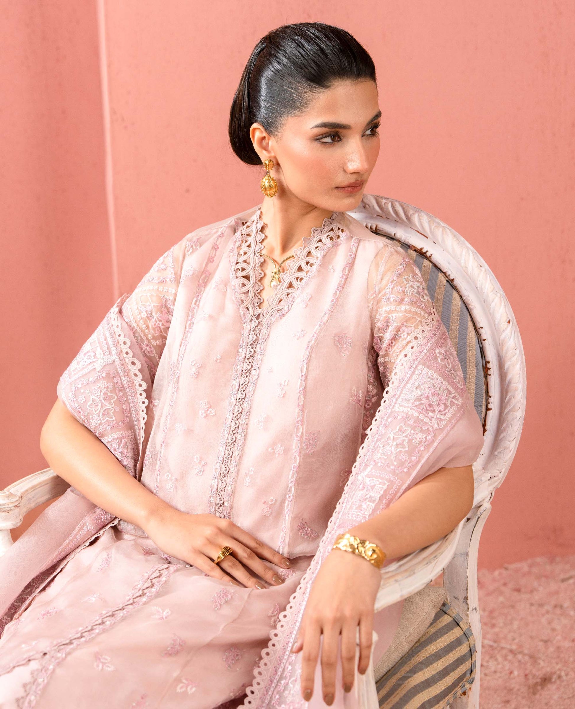 Republic Womenswear | RPP Vol 2 25 | Blush Haze - House Of Hania
