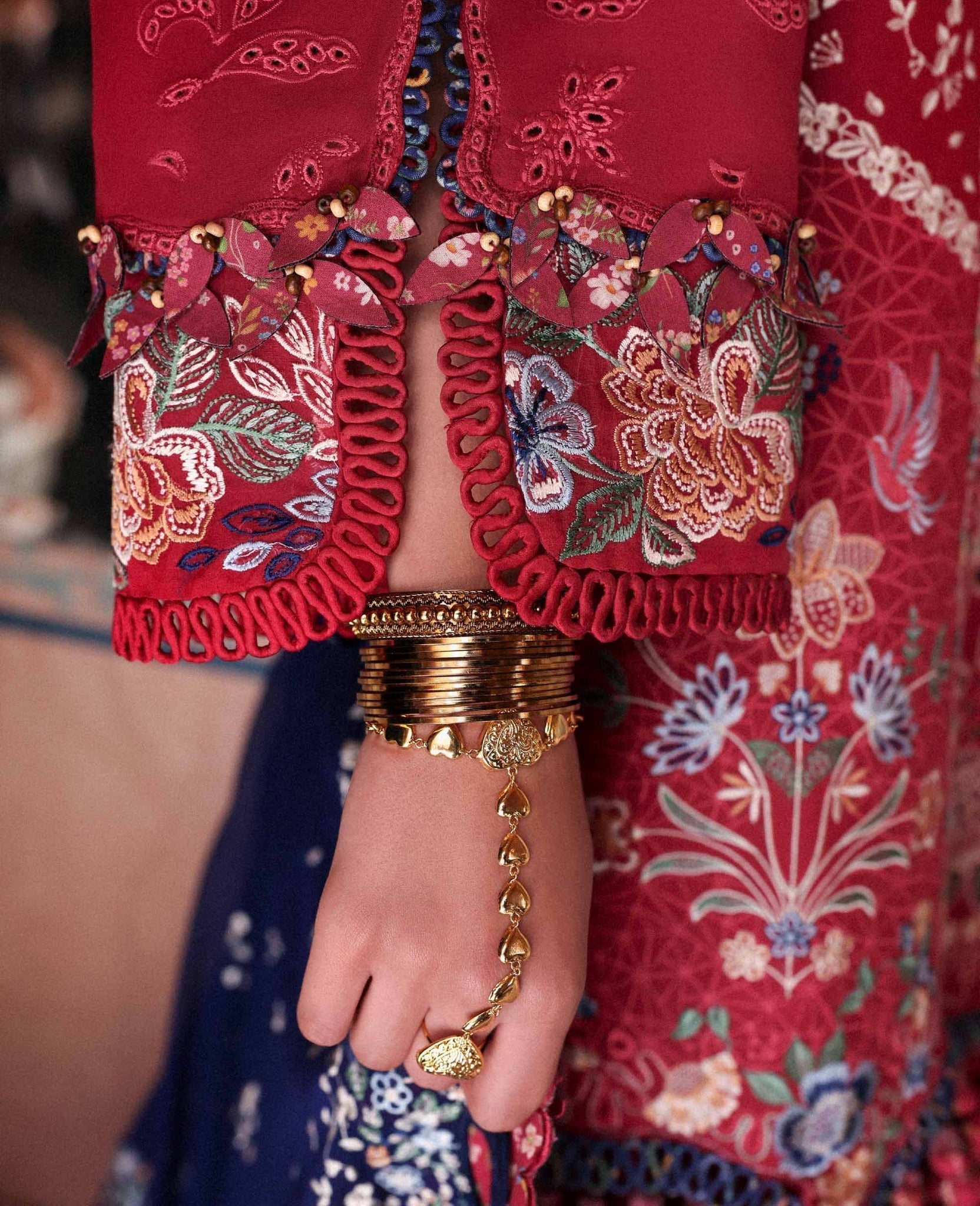 Republic Womenswear | Reine Luxury Lawn 26 | Belle Rosee - House Of Hania