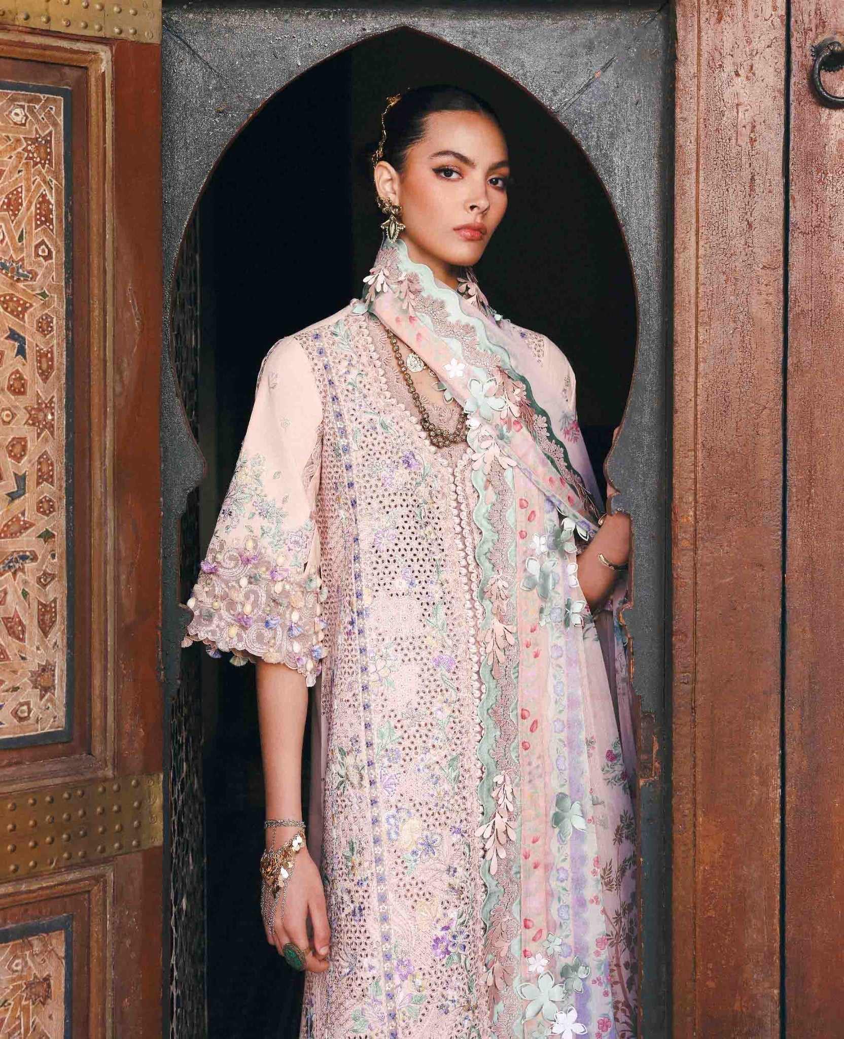 Republic Womenswear | Reine Luxury Lawn 26 | Dahlia - House Of Hania