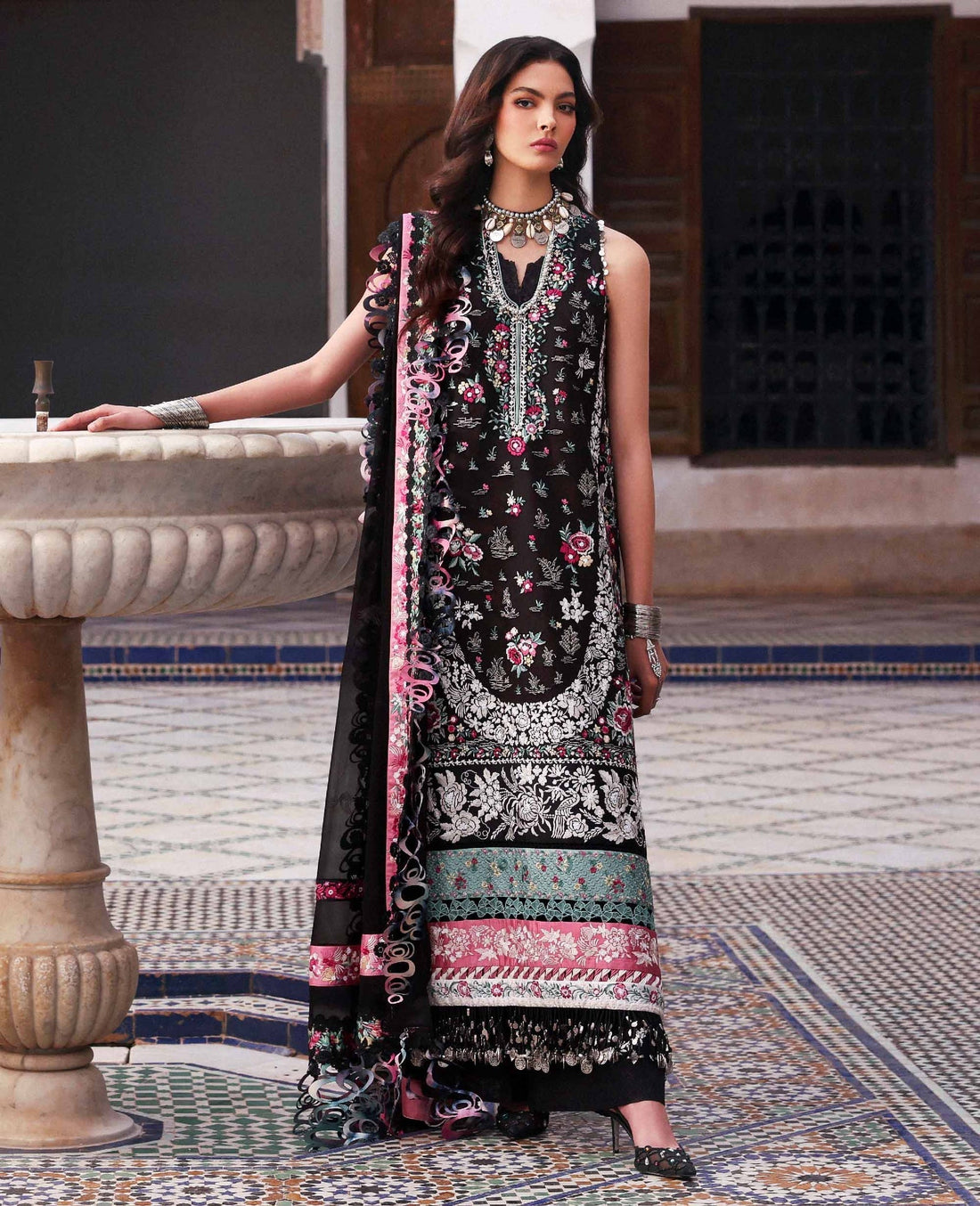 Republic Womenswear | Reine Luxury Lawn 26 | Elia - House Of Hania