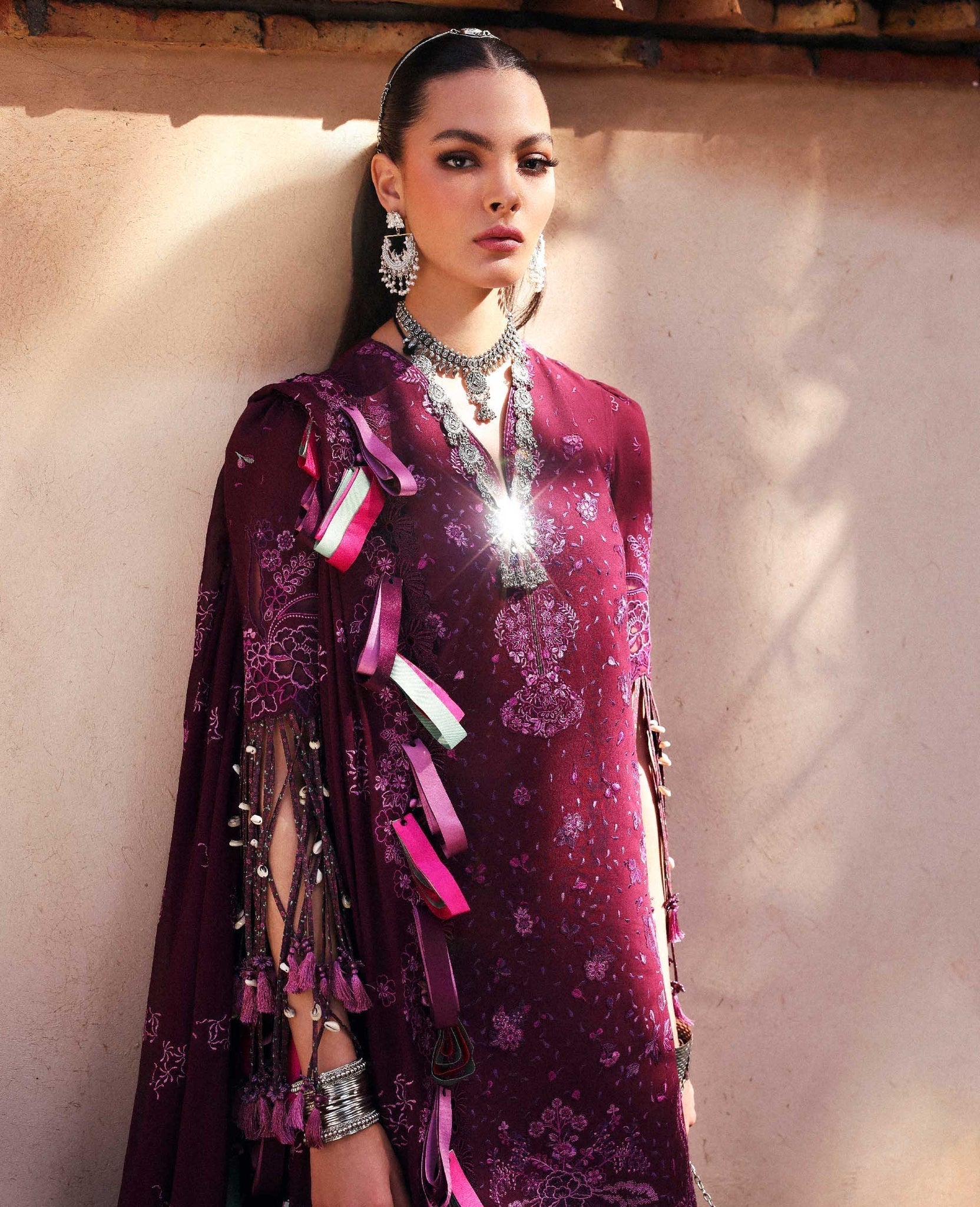 Republic Womenswear | Reine Luxury Lawn 26 | Icie - House Of Hania