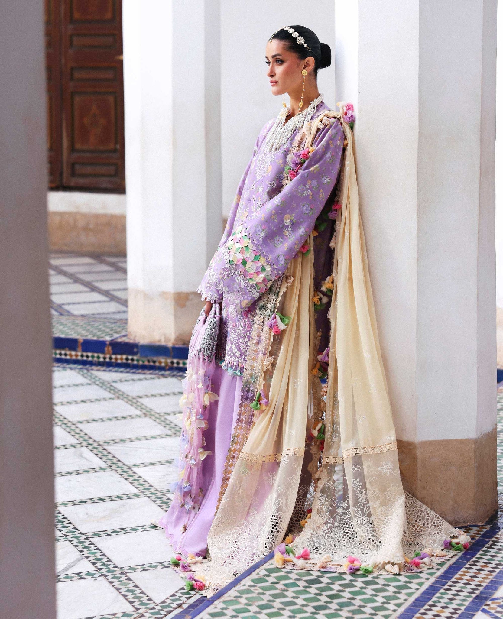 Republic Womenswear | Reine Luxury Lawn 26 | Licci - House Of Hania