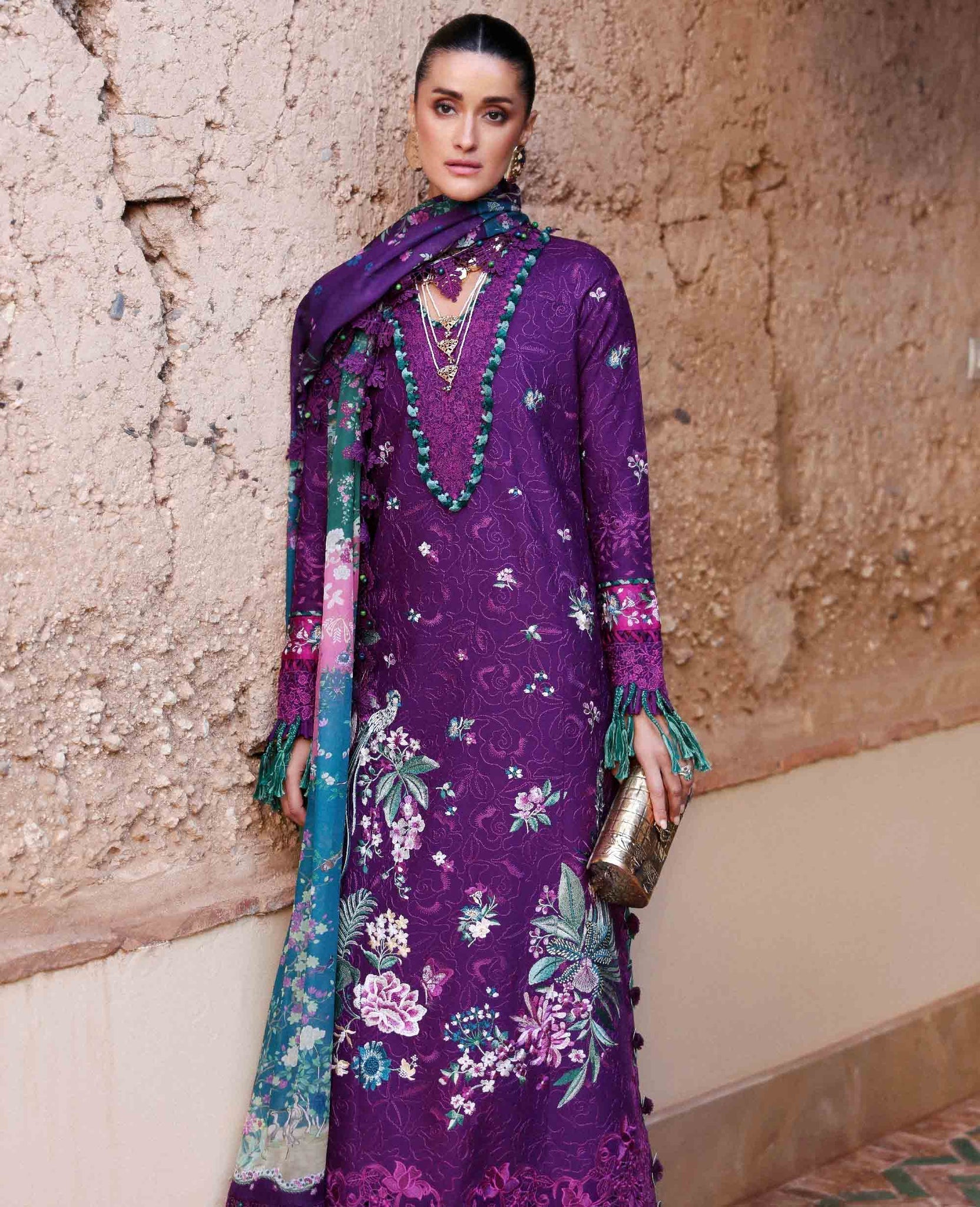 Republic Womenswear | Reine Luxury Lawn 26 | Nia - House Of Hania