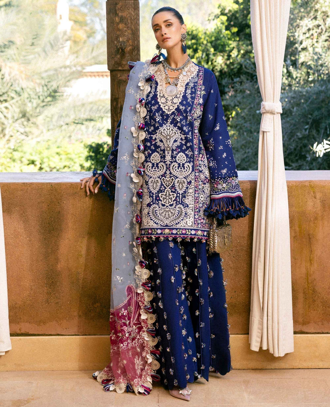 Republic Womenswear | Reine Luxury Lawn 26 | Sia - House Of Hania