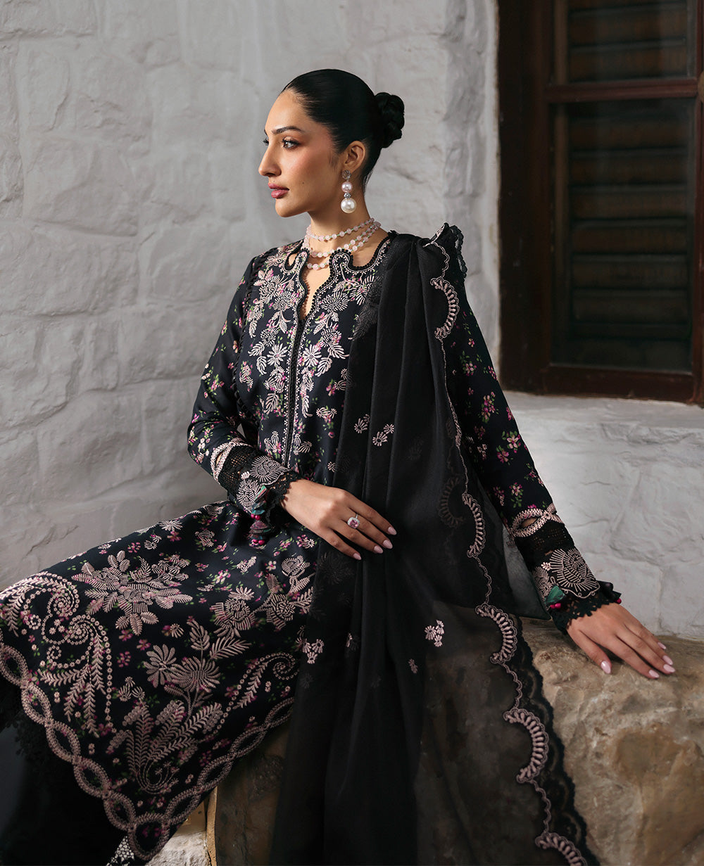 Republic Womenswear | Talia Luxury Lawn 25 | D2-A - Aria - House Of Hania