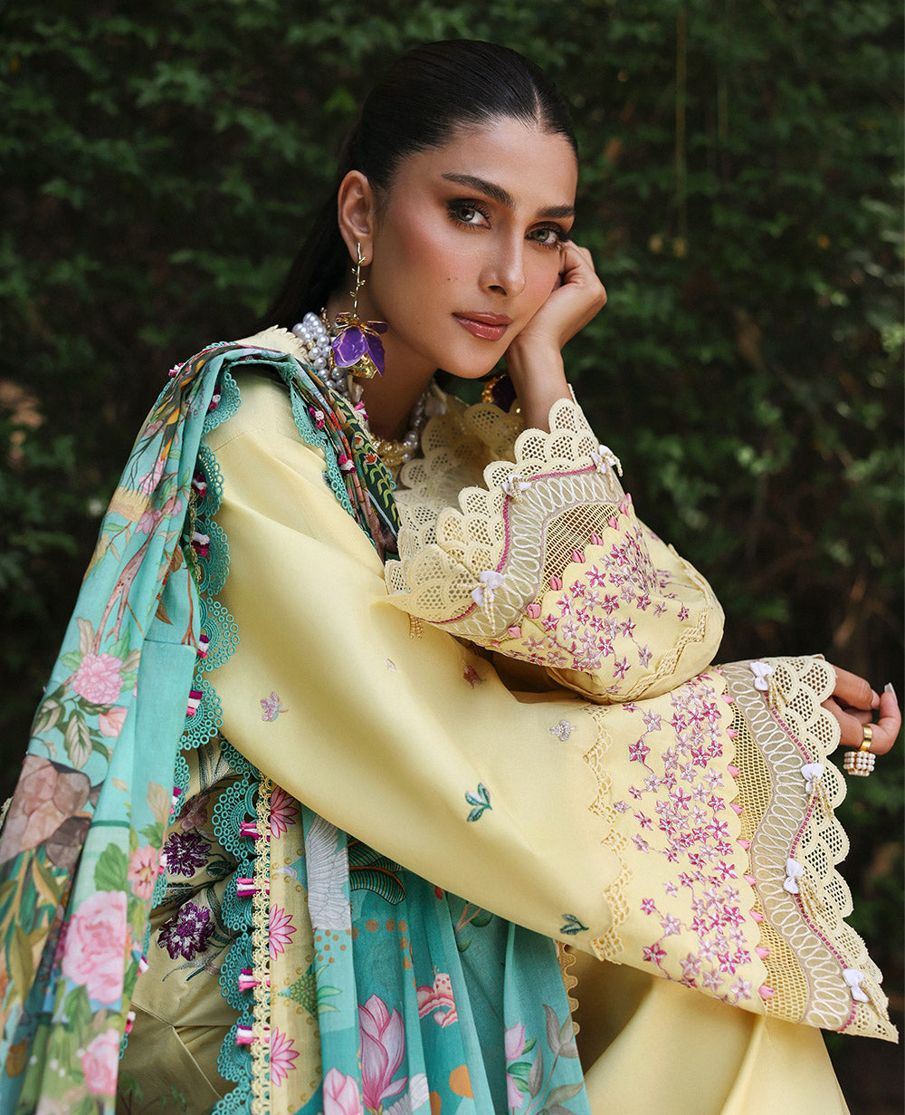 Republic Womenswear | Talia Luxury Lawn 25 | D3-A - Lina - House Of Hania