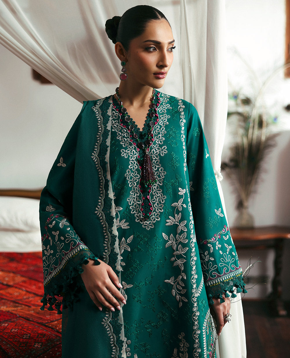 Republic Womenswear | Talia Luxury Lawn 25 | D8-B - Nia - House Of Hania