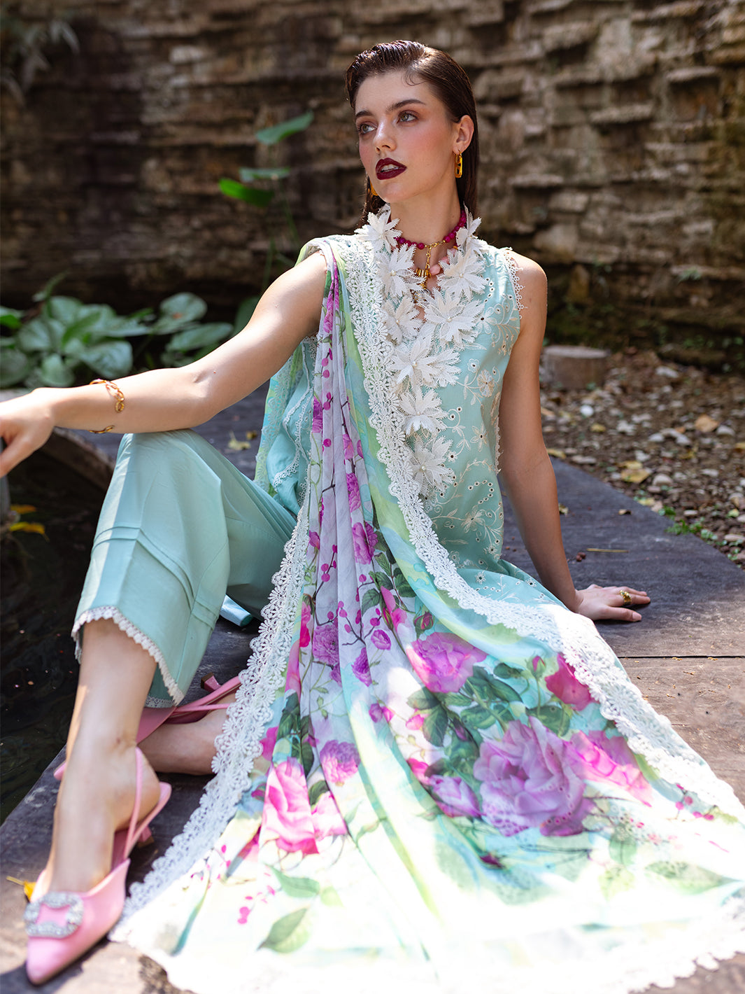 Roheenaz | Dahlia Embroidered Lawn 24 | Zinnia - House Of Hania