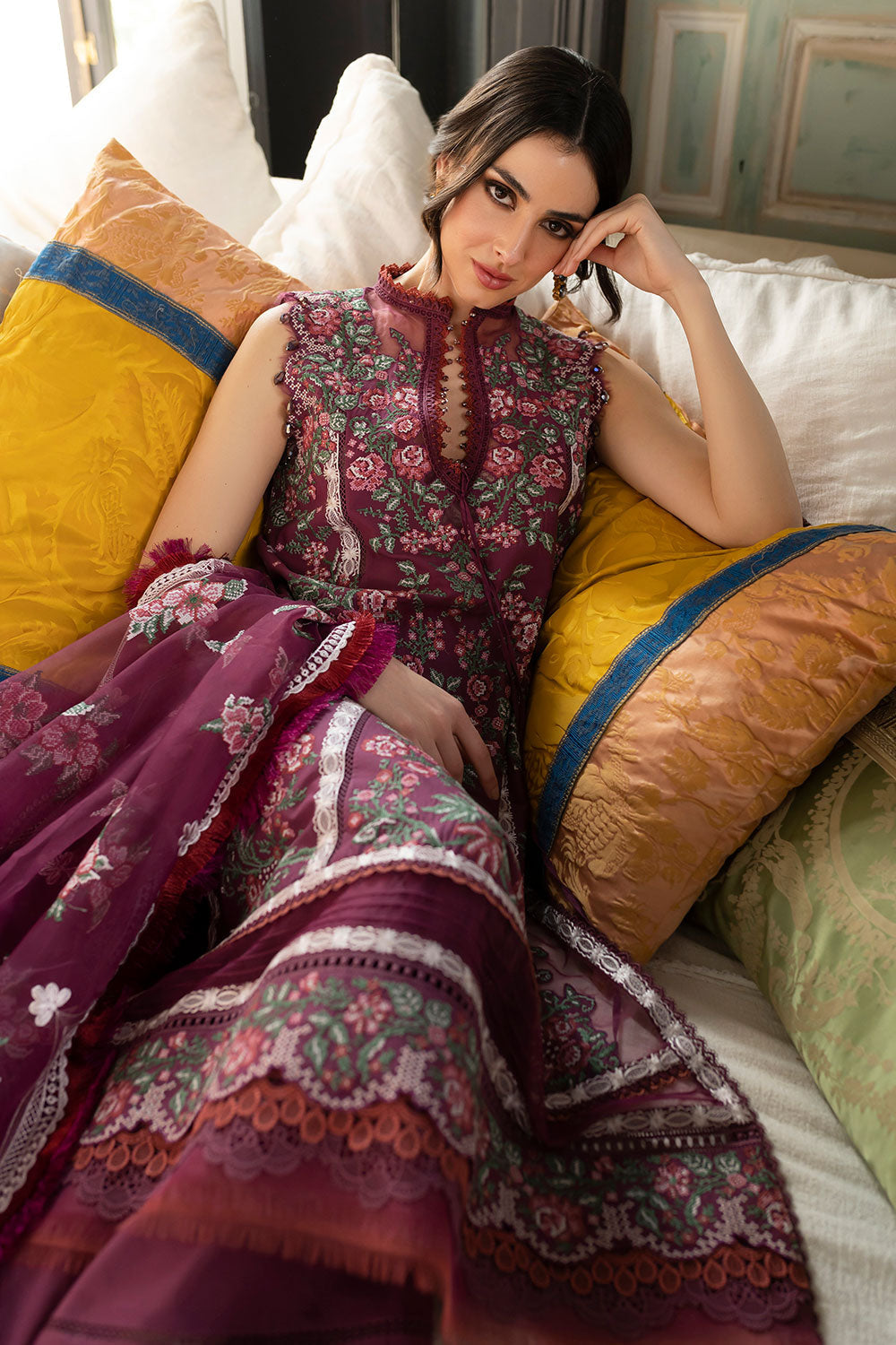 SOBIA NAZIR DESIGN 14B LUXURY LAWN 2023 - House Of Hania