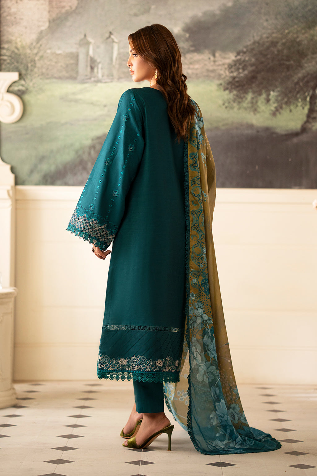 Saad Shaikh | Lumiere Winter |  D-03 Foret - House Of Hania