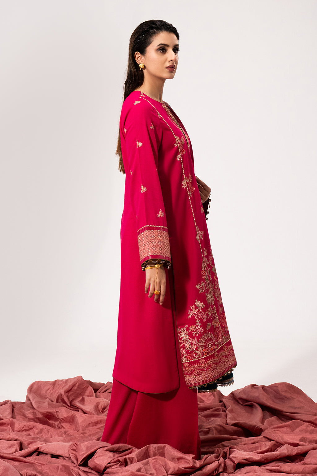 Saad Shaikh | Luminaa Winter 24 | FUCHSIA - House Of Hania