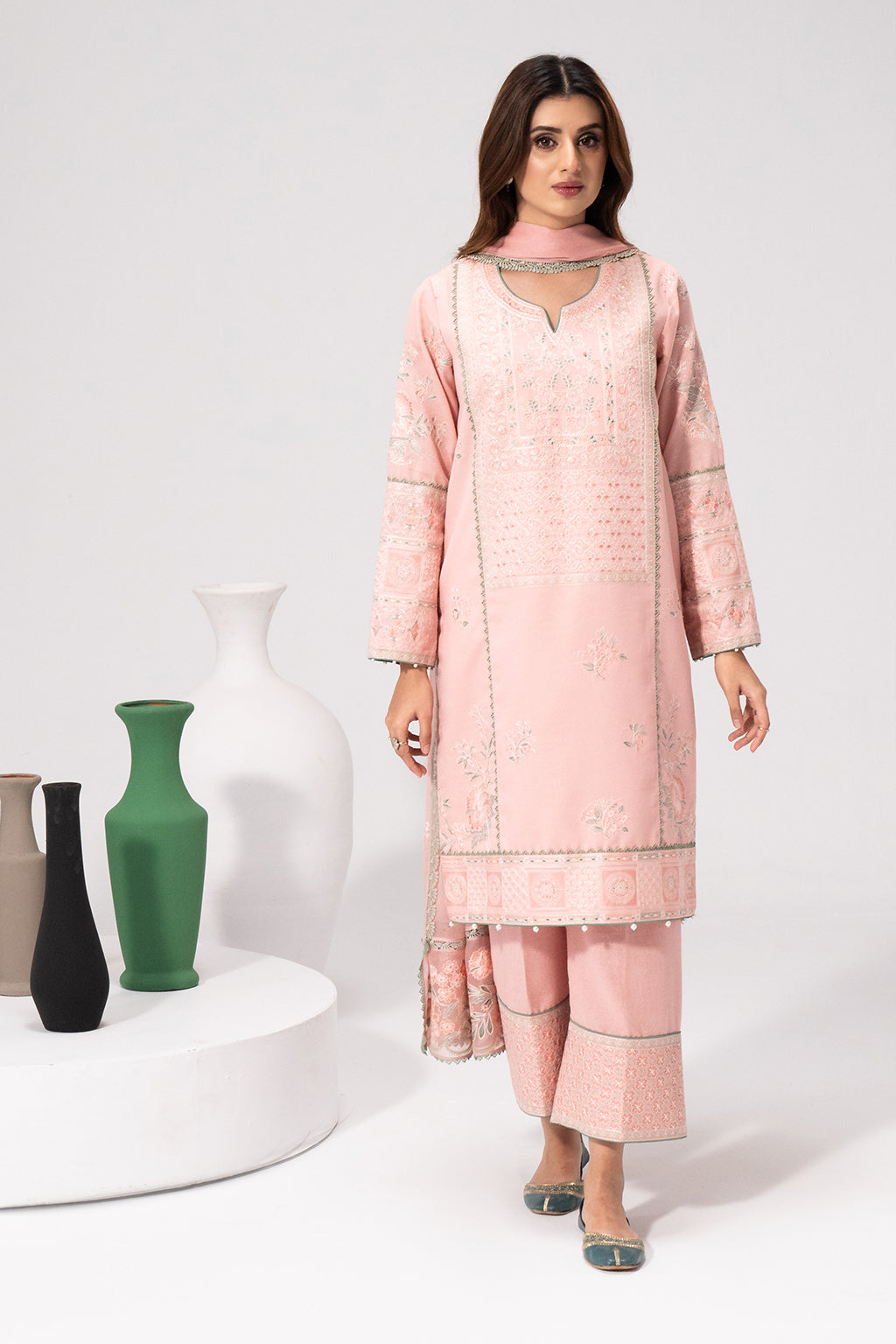Saad Shaikh | Luminaa Winter 24 | MARMALADE - House Of Hania