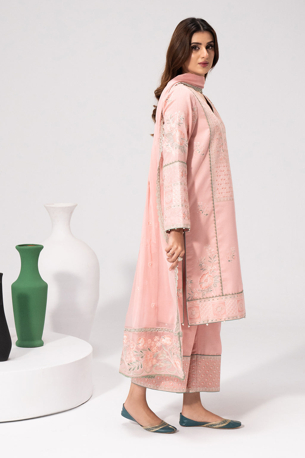 Saad Shaikh | Luminaa Winter 24 | MARMALADE - House Of Hania