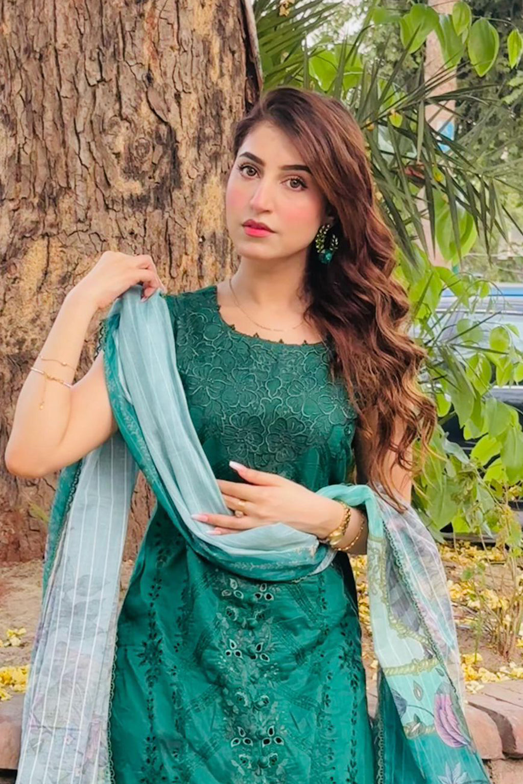 Saad Shaikh Luxe Embroidered Lawn 3Pc Suit - Petal - House Of Hania