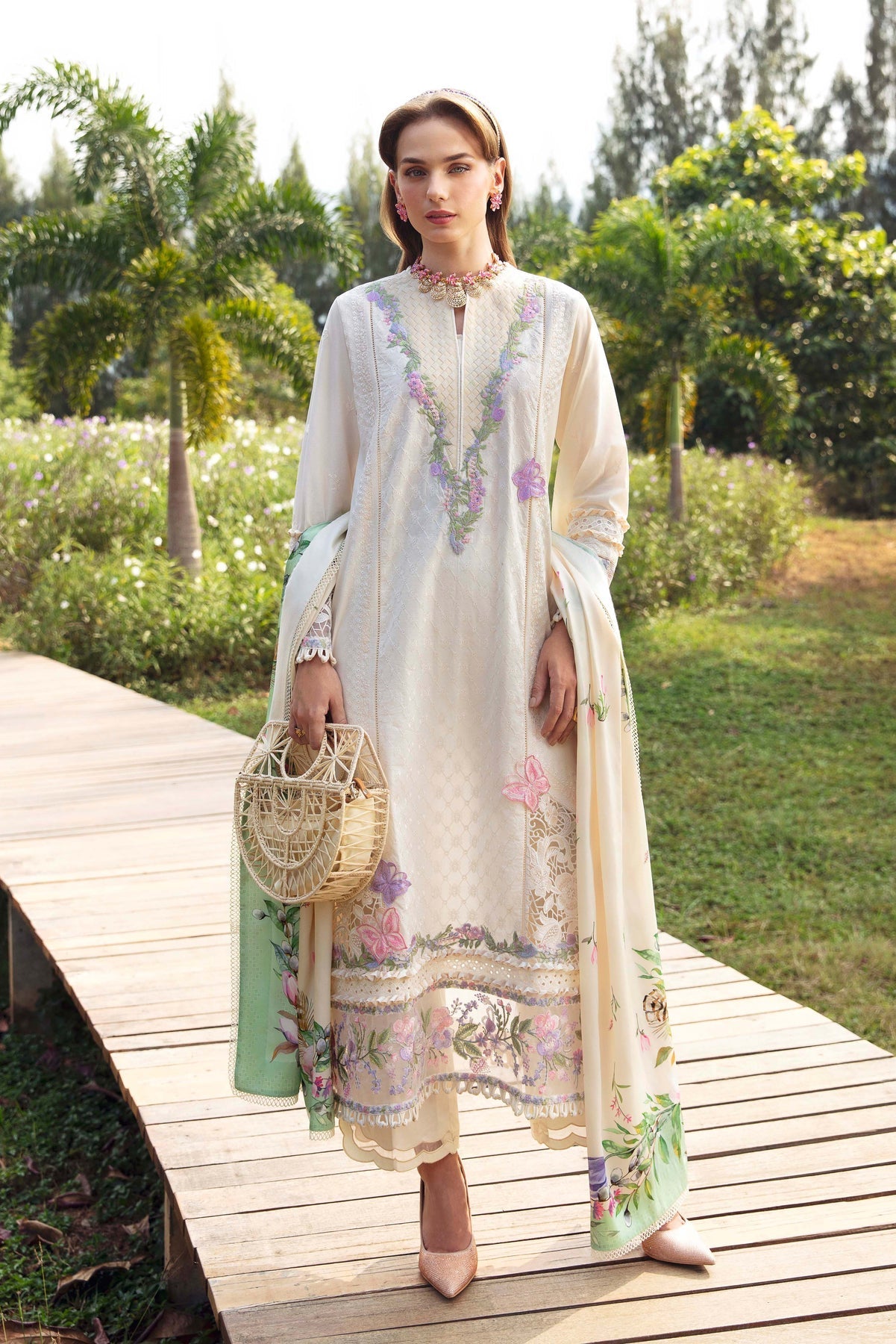 Sable Vogue | Luxury Lawn 24 | Ivy - House Of Hania