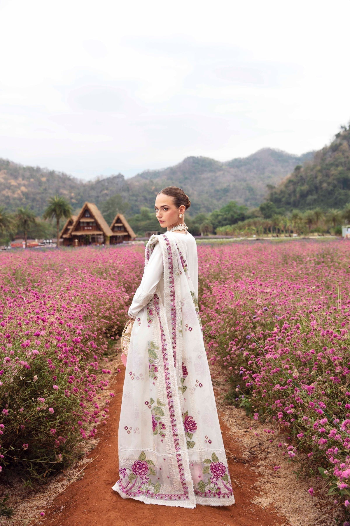 Sable Vogue | Luxury Lawn 24 | Lyra - House Of Hania