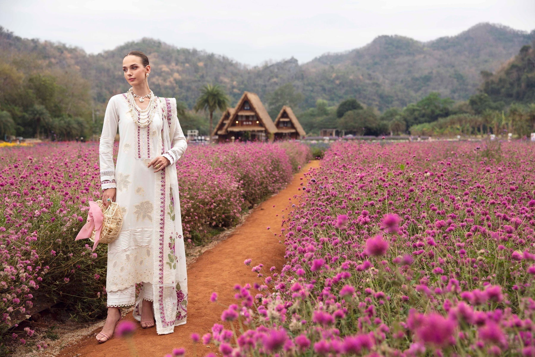 Sable Vogue | Luxury Lawn 24 | Lyra - House Of Hania