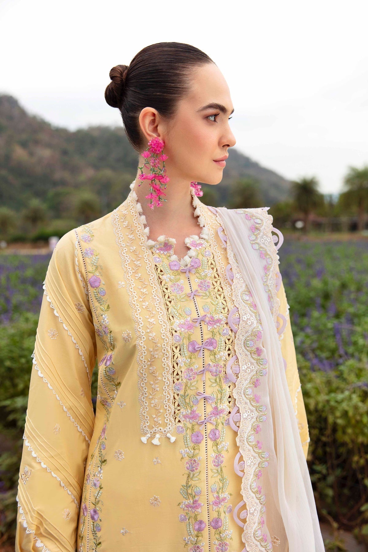 Sable Vogue | Luxury Lawn 24 | Maye - House Of Hania