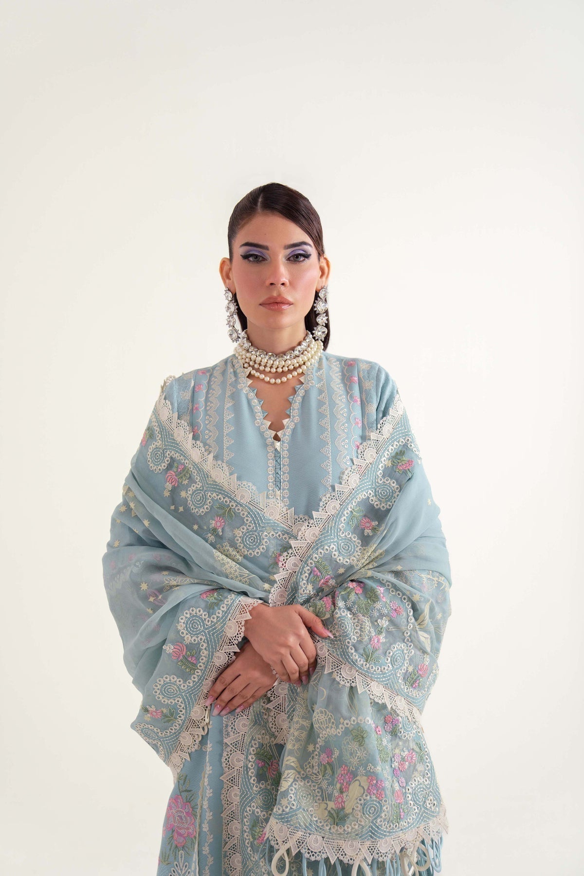 Sable Vogue | Luxury Lawn 25 | SL-06-25-V2 - House Of Hania