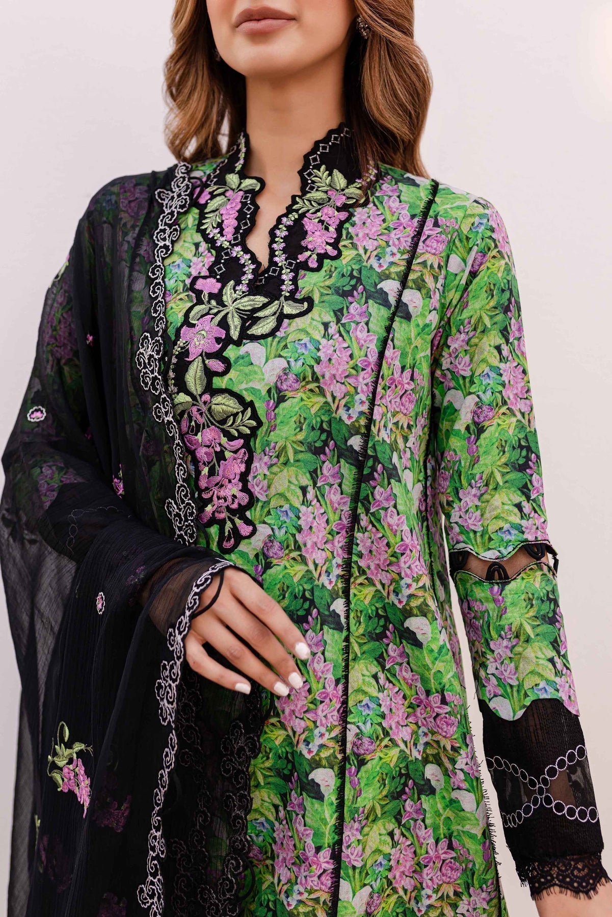 Sable Vogue | Shiree Lawn 24 | Black Iris - House Of Hania