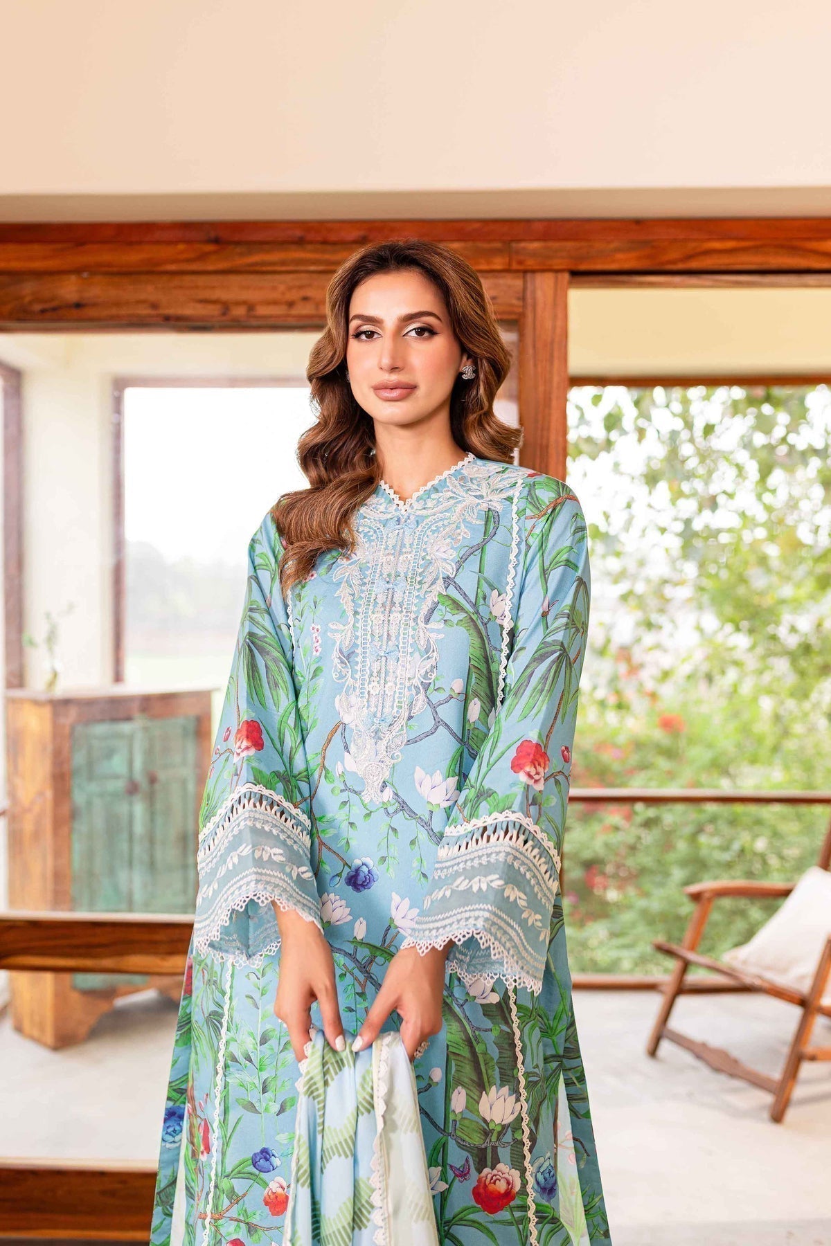 Sable Vogue | Shiree Lawn 24 | Flower Of Paradise - House Of Hania