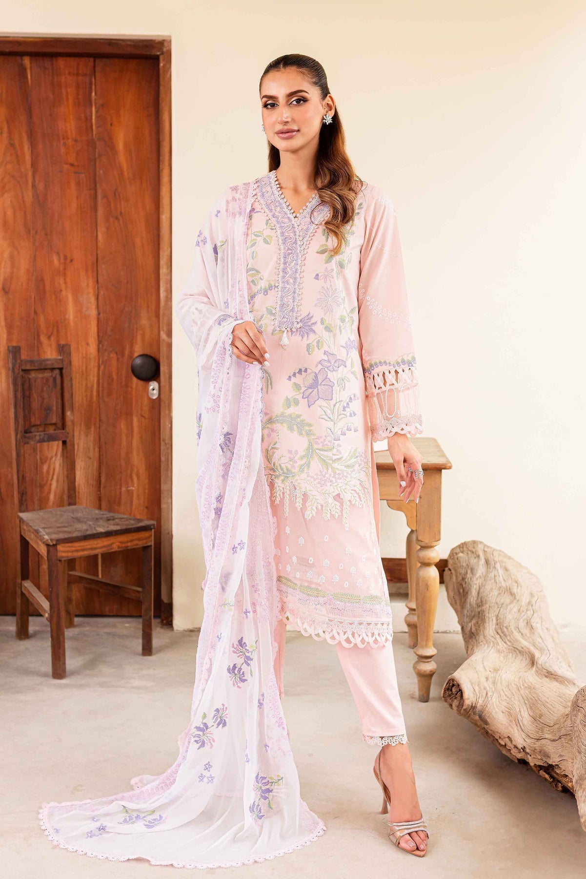 Sable Vogue | Shiree Lawn 24 | Rose Garden - House Of Hania
