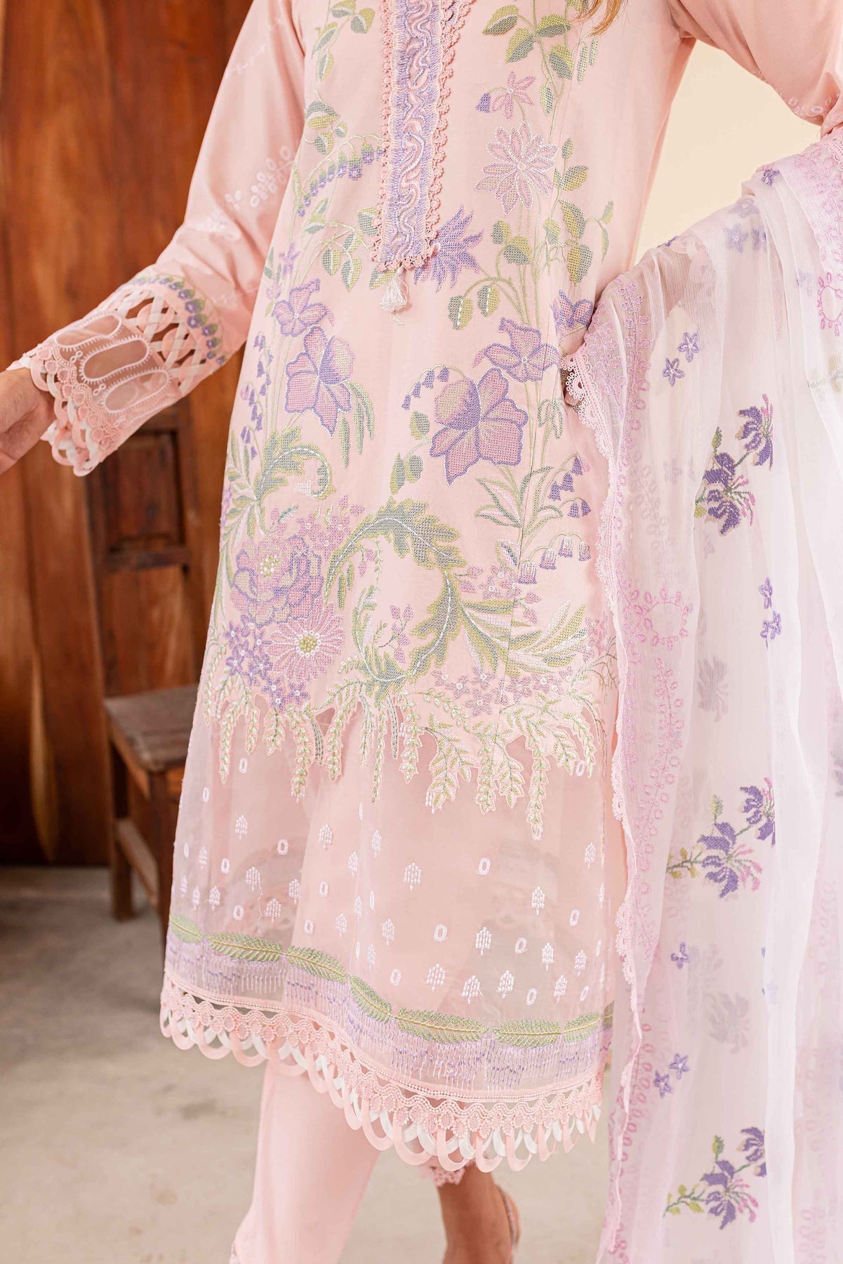 Sable Vogue | Shiree Lawn 24 | Rose Garden - House Of Hania
