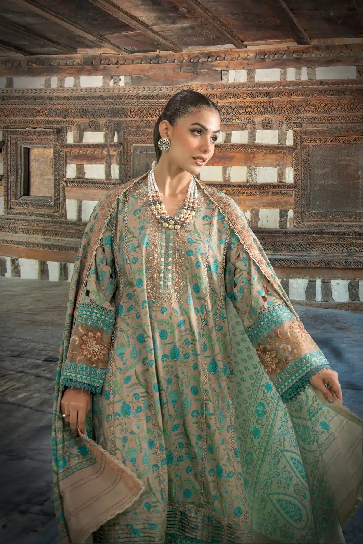 Sable Vogue | Winter 23 | SWC-10-23 - House Of Hania