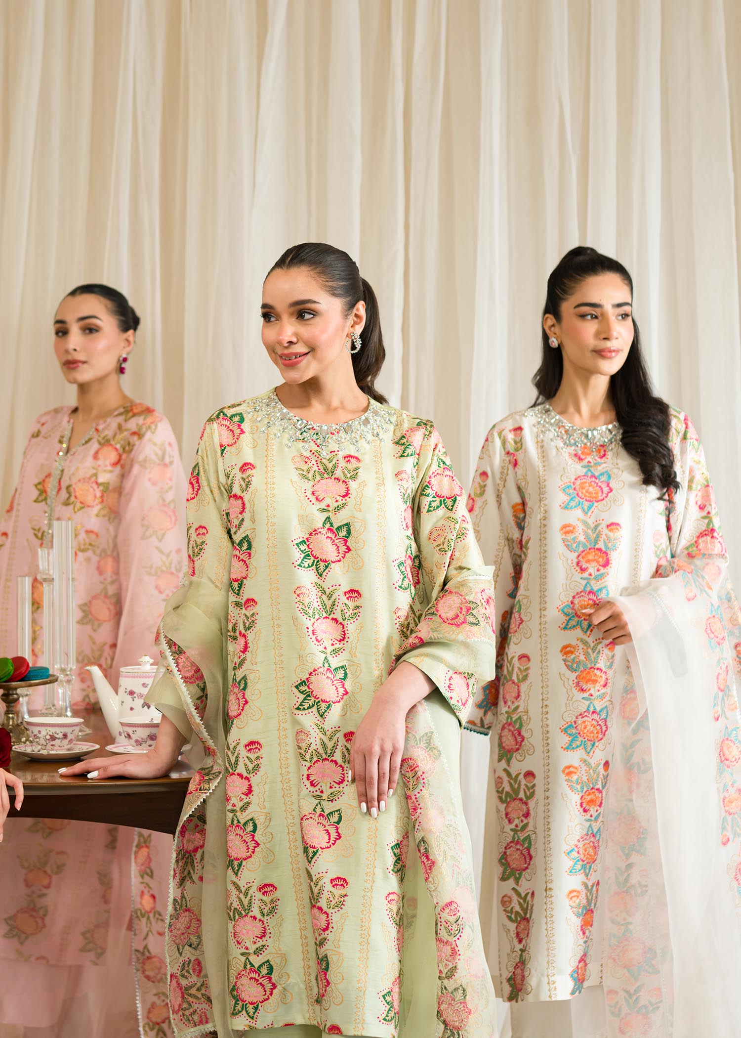 Sadaf Fawad Khan | Eid Pret 24 | Sanem - House Of Hania