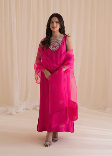 Sadaf Fawad Khan | Lyla Festive Pret | Vantine Fuchsia - House Of Hania