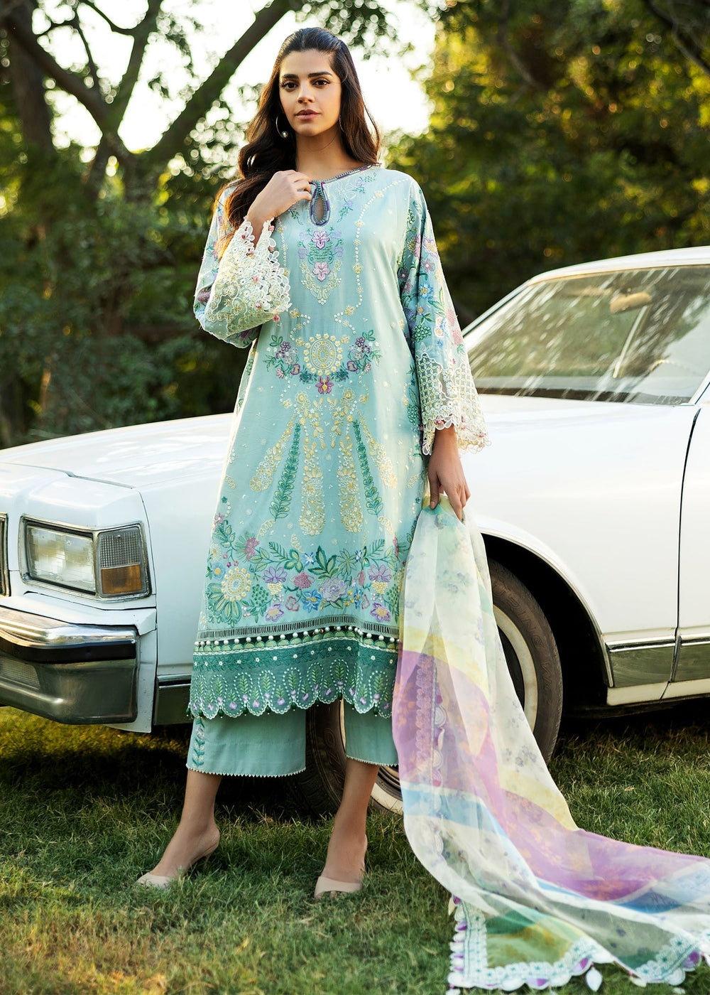 Sadaf Fawad Khan | Siraa Lawn 25 | MID SUMMER EVENING - A - House Of Hania