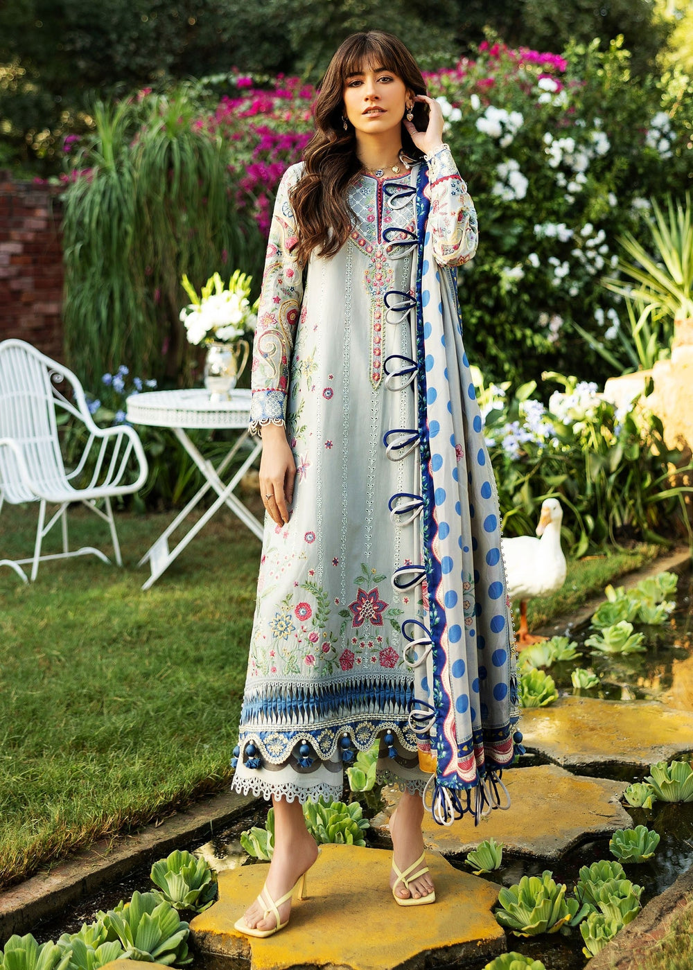 Sadaf Fawad Khan | Siraa Lawn 25 | PAISLEY GARDEN - A - House Of Hania