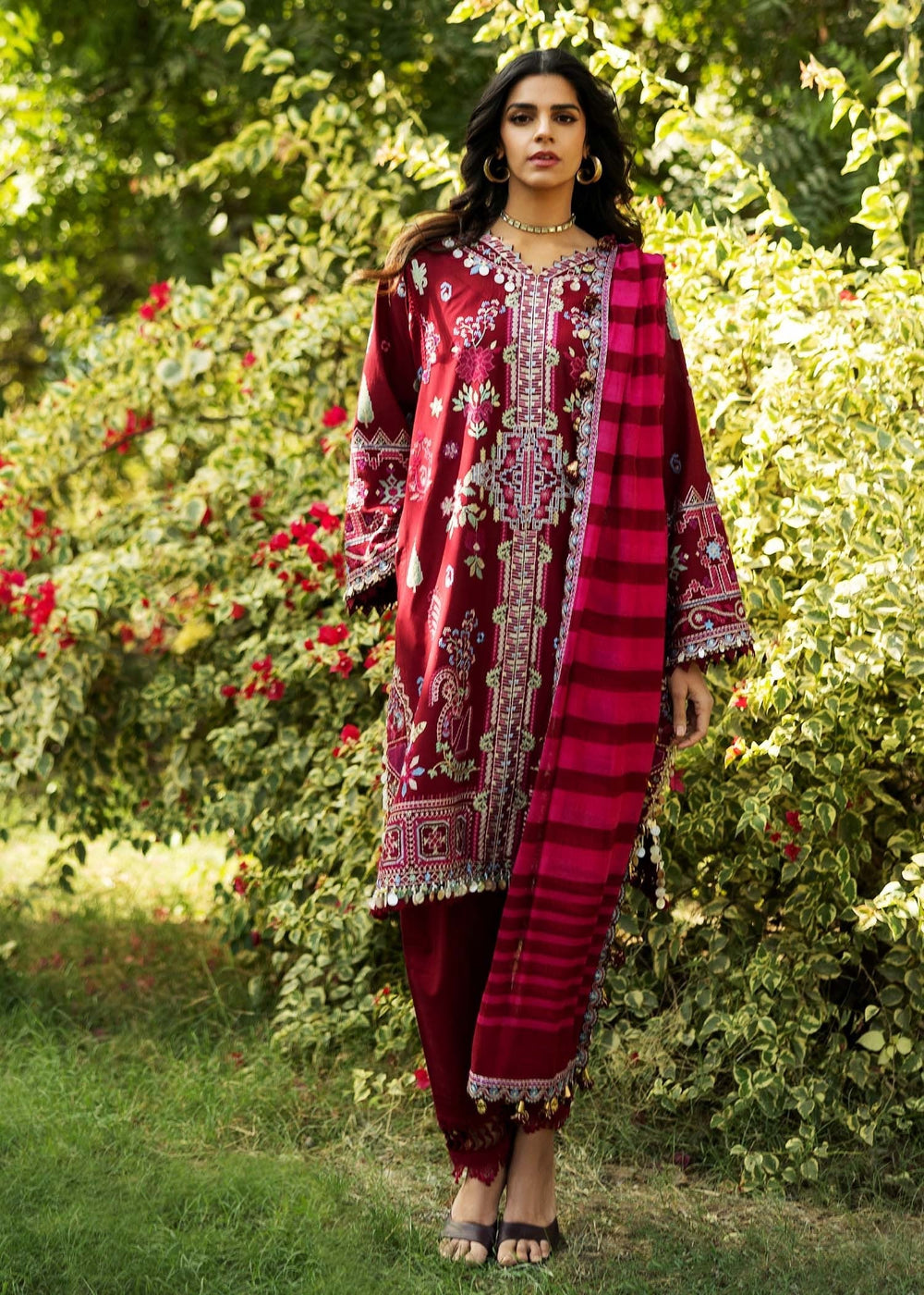 Sadaf Fawad Khan | Siraa Lawn 25 |WISTERIA - B - House Of Hania