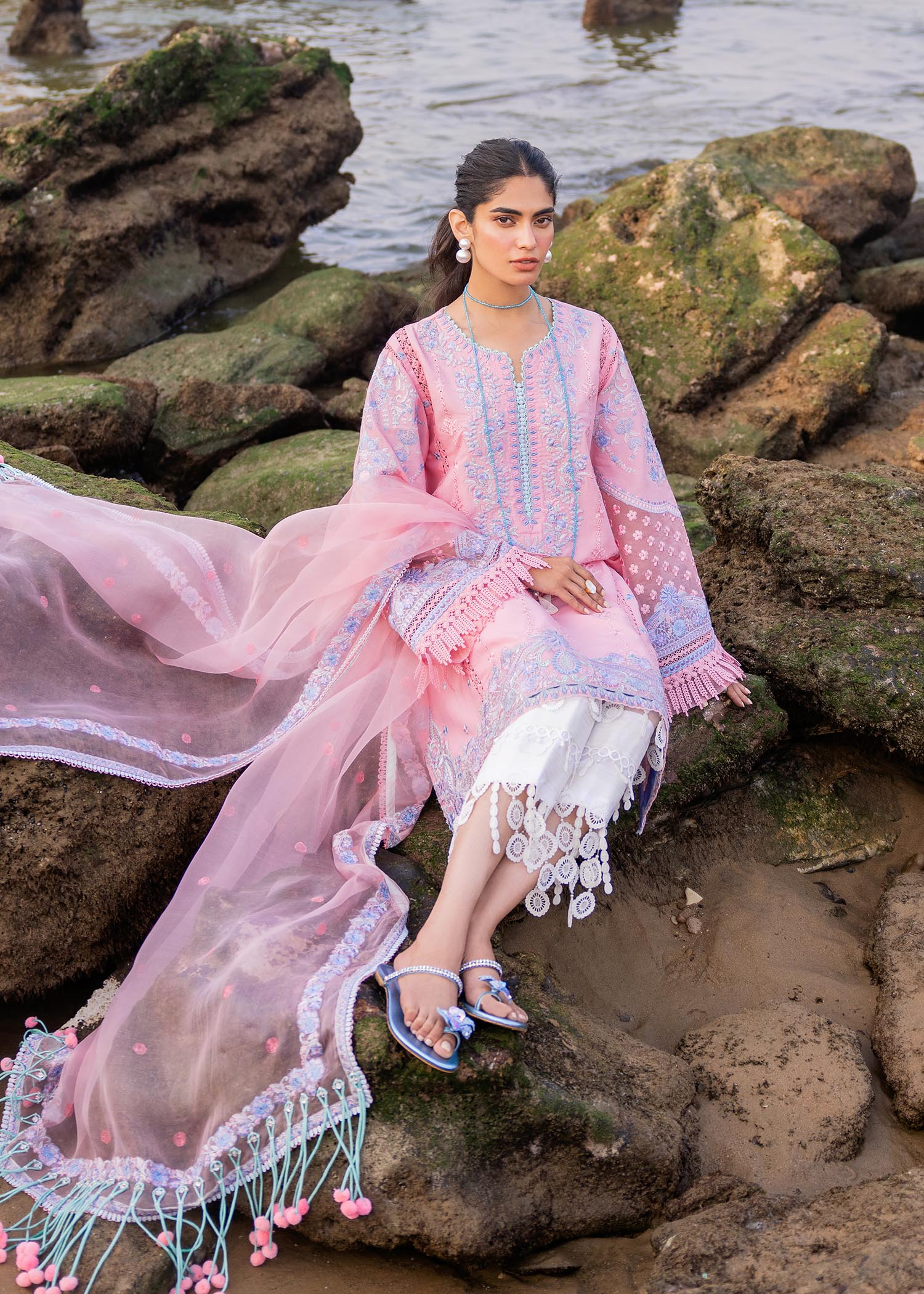 Sadaf Fawad Khan | Siraa Luxury Lawn 24| Amira (B) - House Of Hania