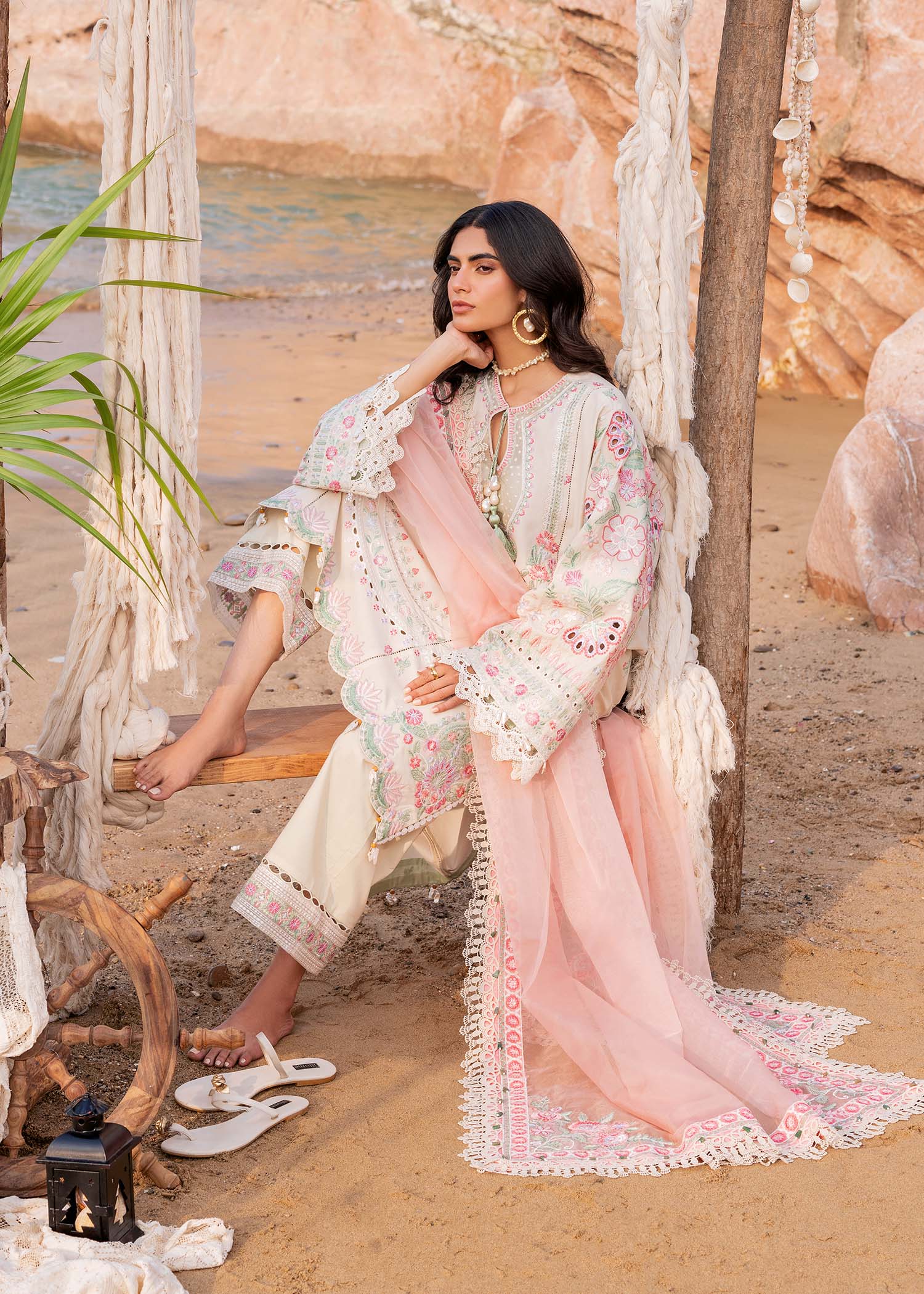 Sadaf Fawad Khan | Siraa Luxury Lawn 24| Calah (B) - House Of Hania