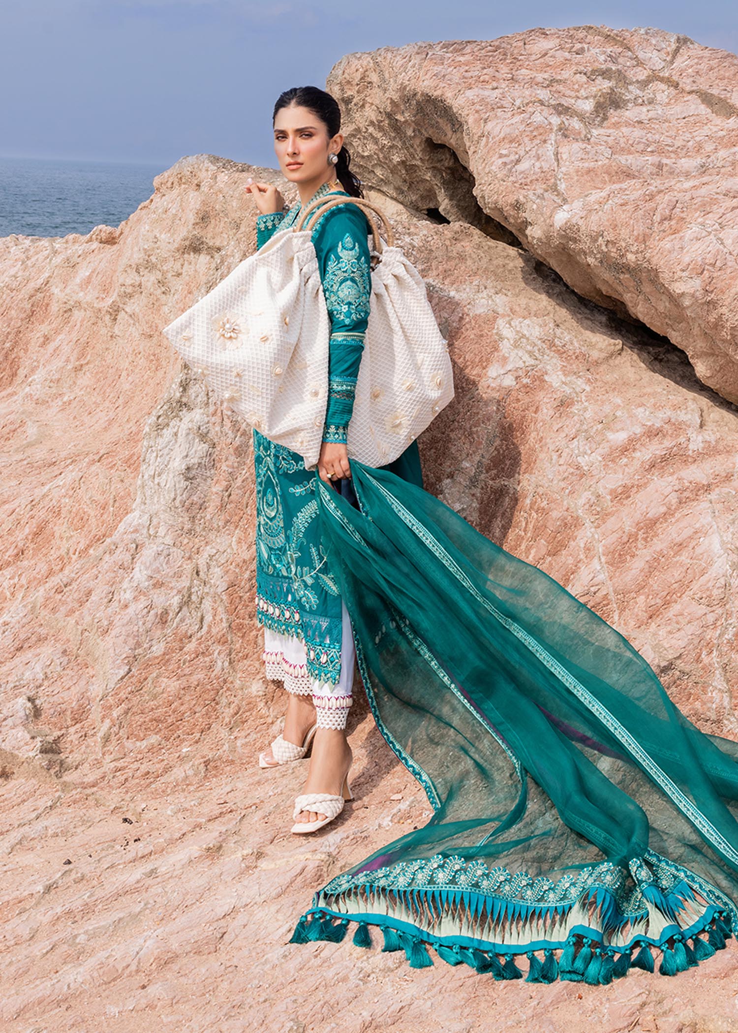 Sadaf Fawad Khan | Siraa Luxury Lawn 24| Elaheh (A) - House Of Hania