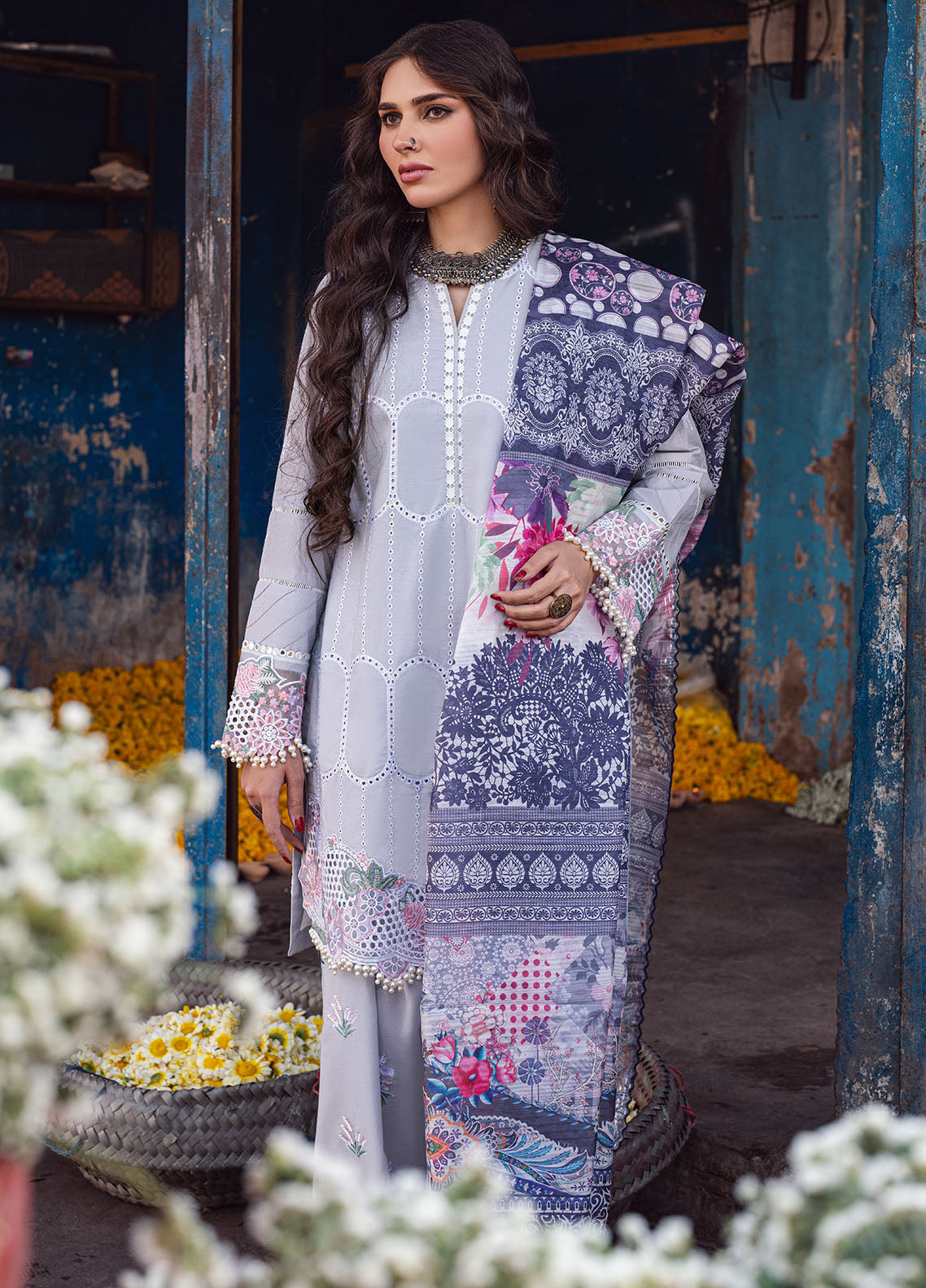 Sahane | Sahakari Chikankari Lawn Edit 24 | Dastaan - House Of Hania