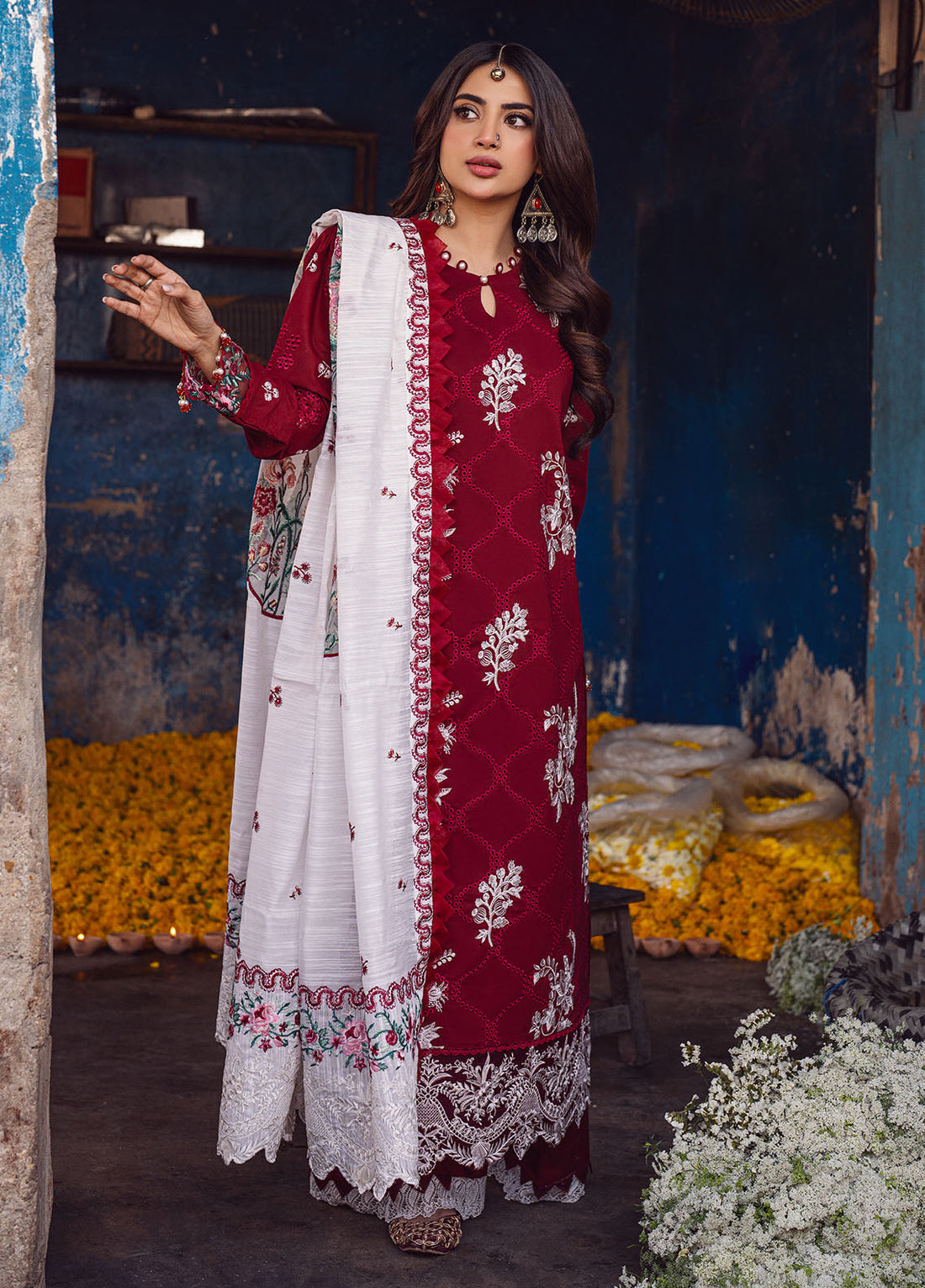 Sahane | Sahakari Chikankari Lawn Edit 24 | Gulaab - House Of Hania