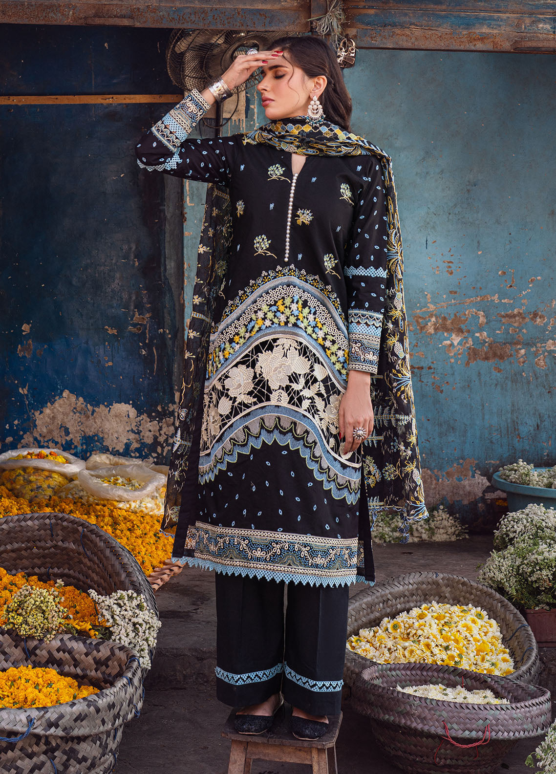 Sahane | Sahakari Chikankari Lawn Edit 24 | Kashish - House Of Hania