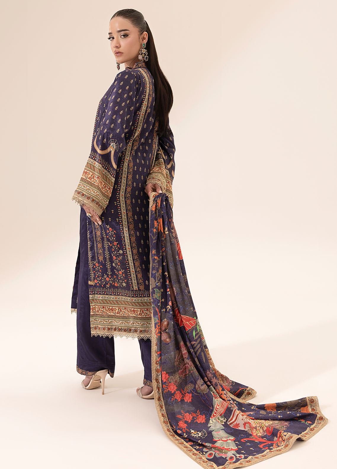 Sahane | Suay Silk Handwork Edit | CT-15006 ETHER - SUAY - House Of Hania