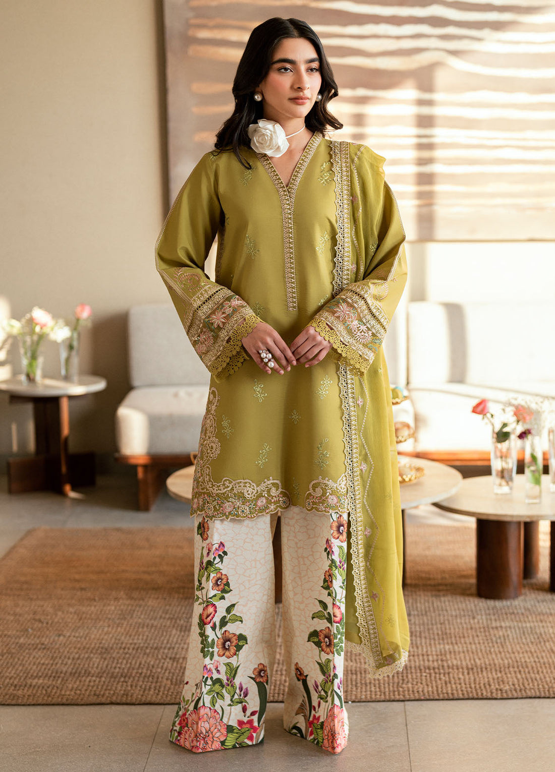 Sahane | Yaariyan Lawn Edit 25 | CT -20002 NIEVE - Yaariyan - House Of Hania