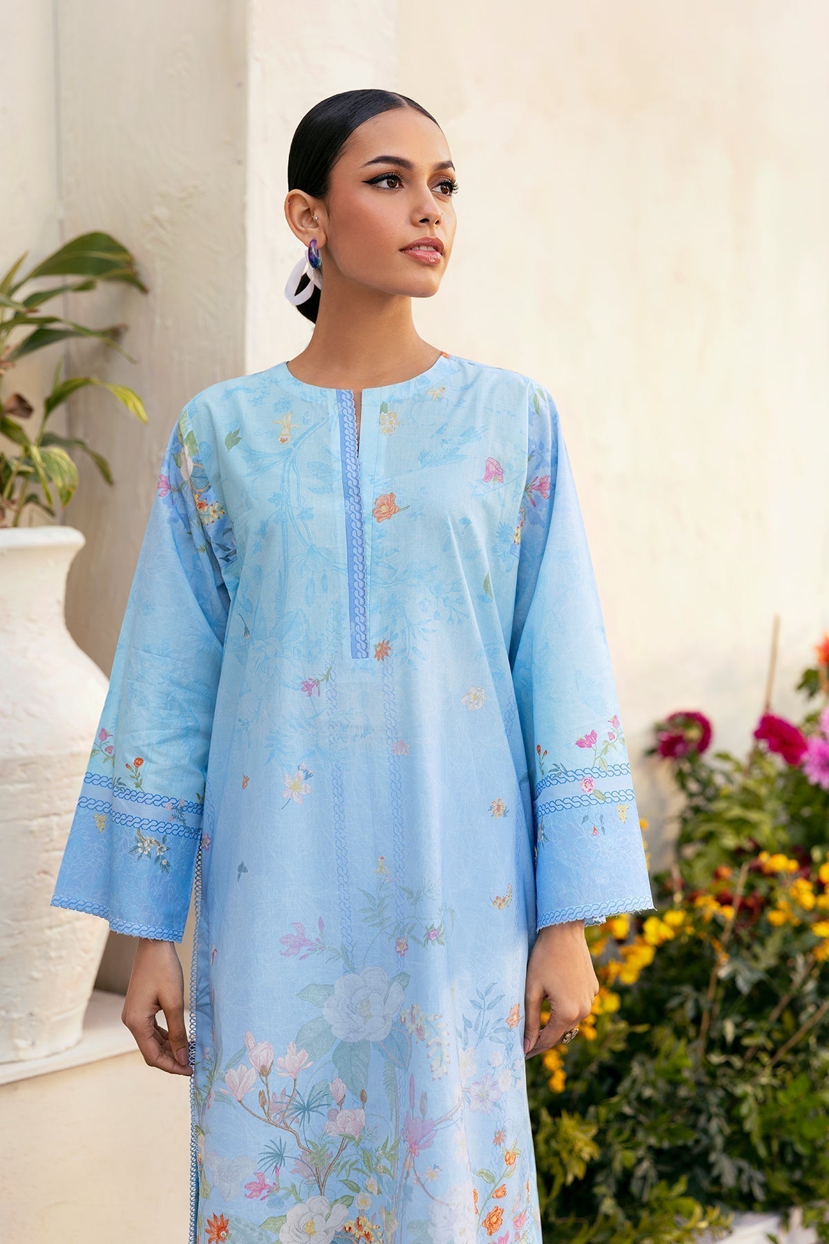 Sahar | Selene 25 | Bluebell Dream - House Of Hania